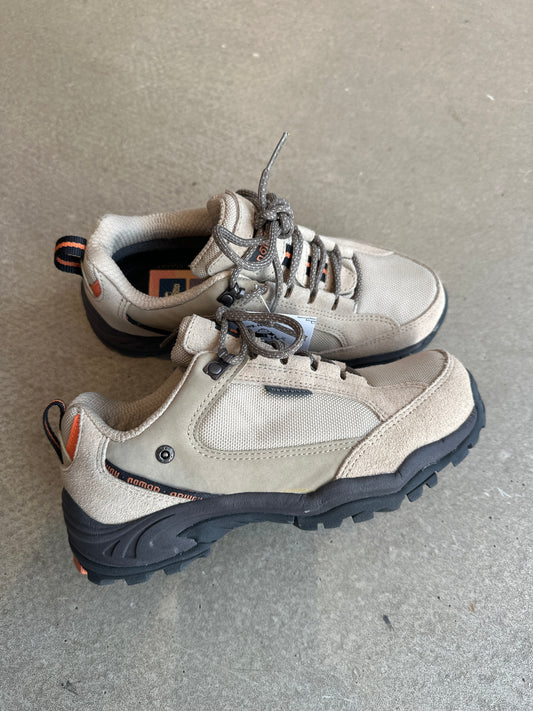 Nomad Hiking shoes Size 37