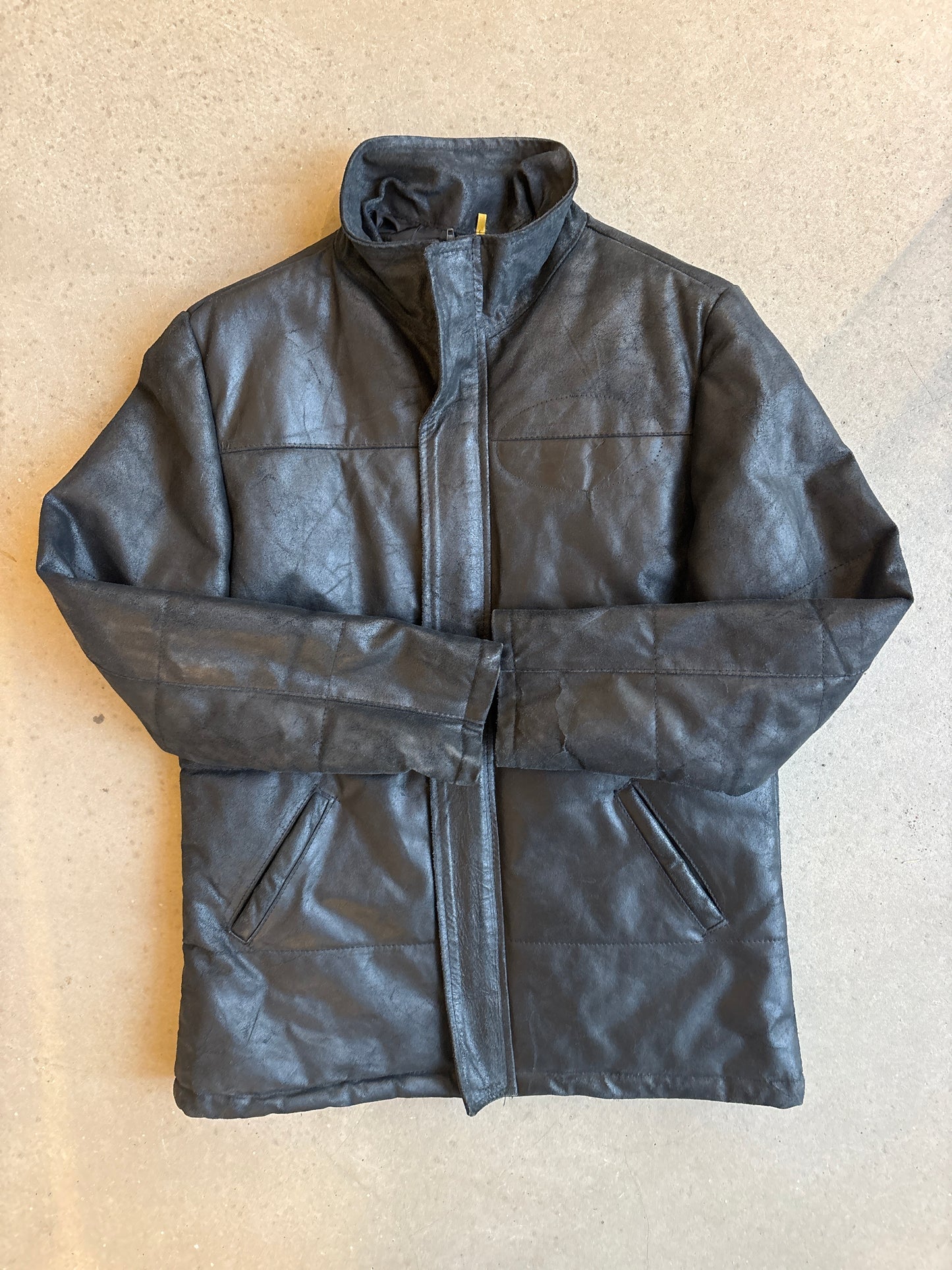 Vintage Black Crack Leather Jack L