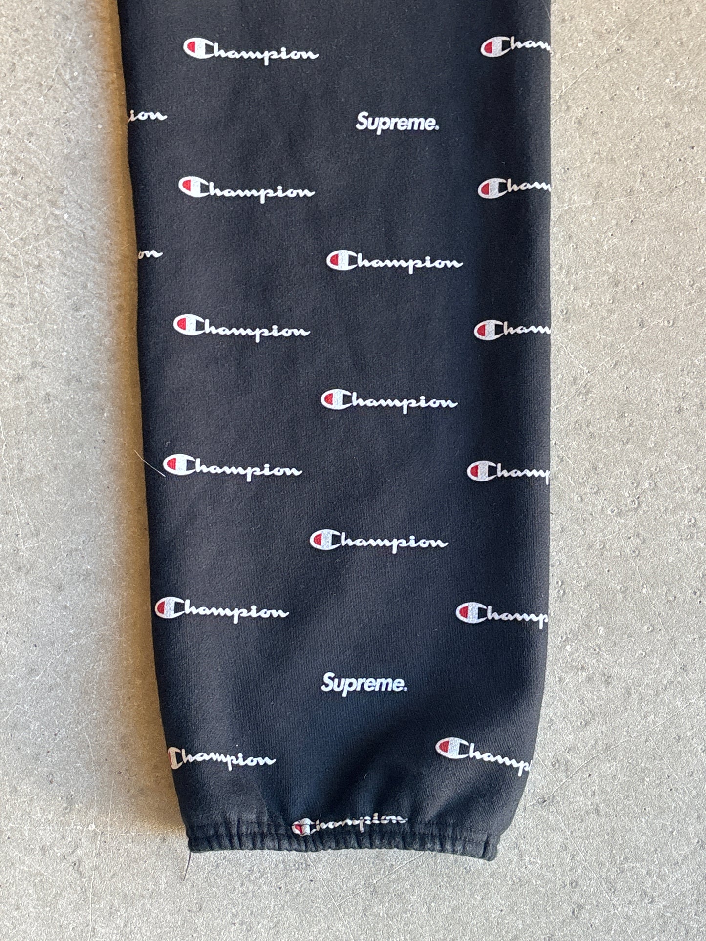 Supreme x Champion Jogger XL