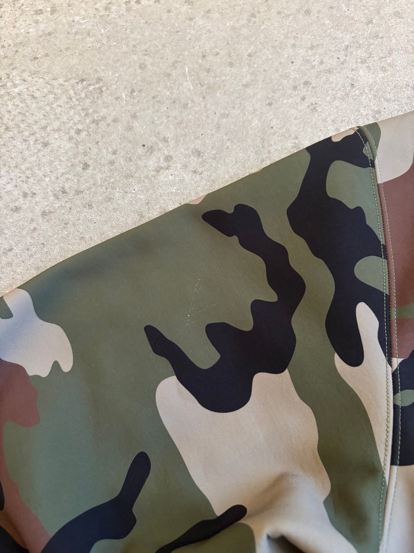 Supreme FW23 Gore-tex Windstopper Camo Medium