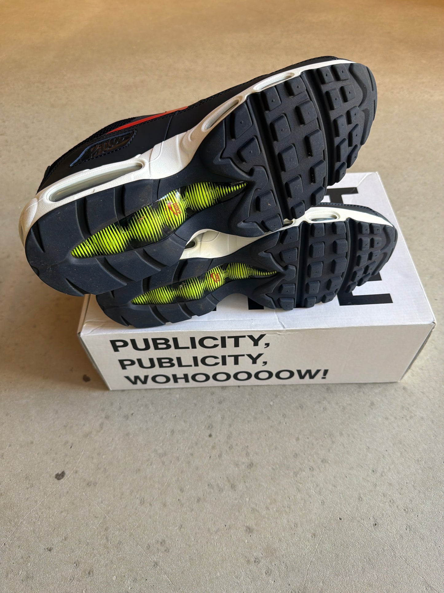 Nike x Patta Air Max 90/95 In The Dark 42,5