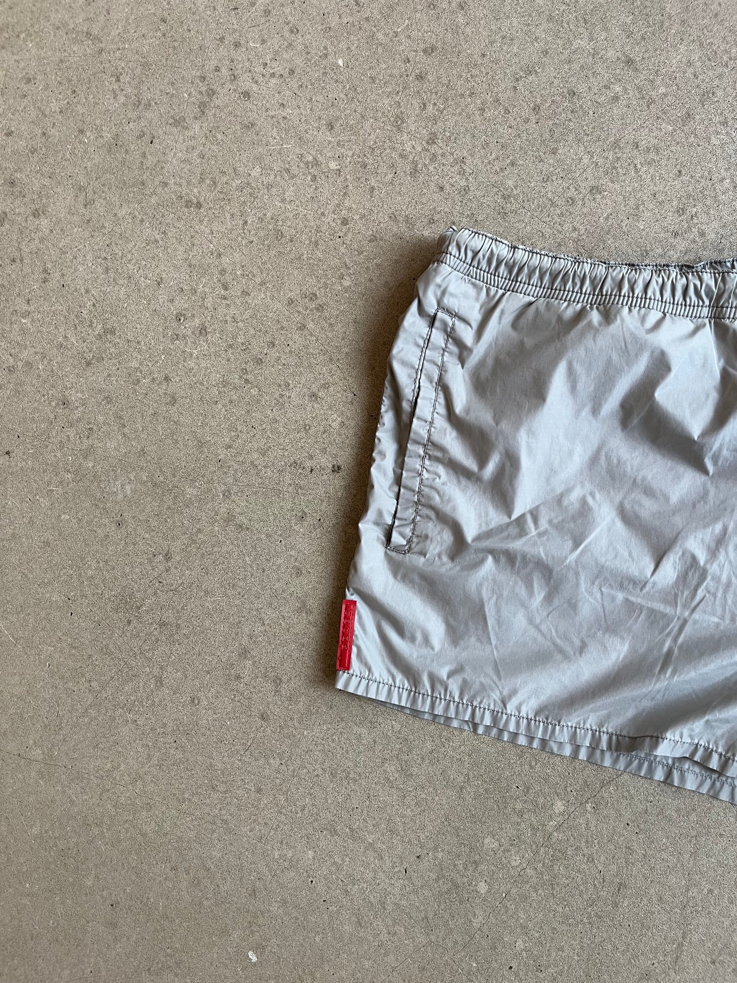 Prada Nylon Shorts Grey xL