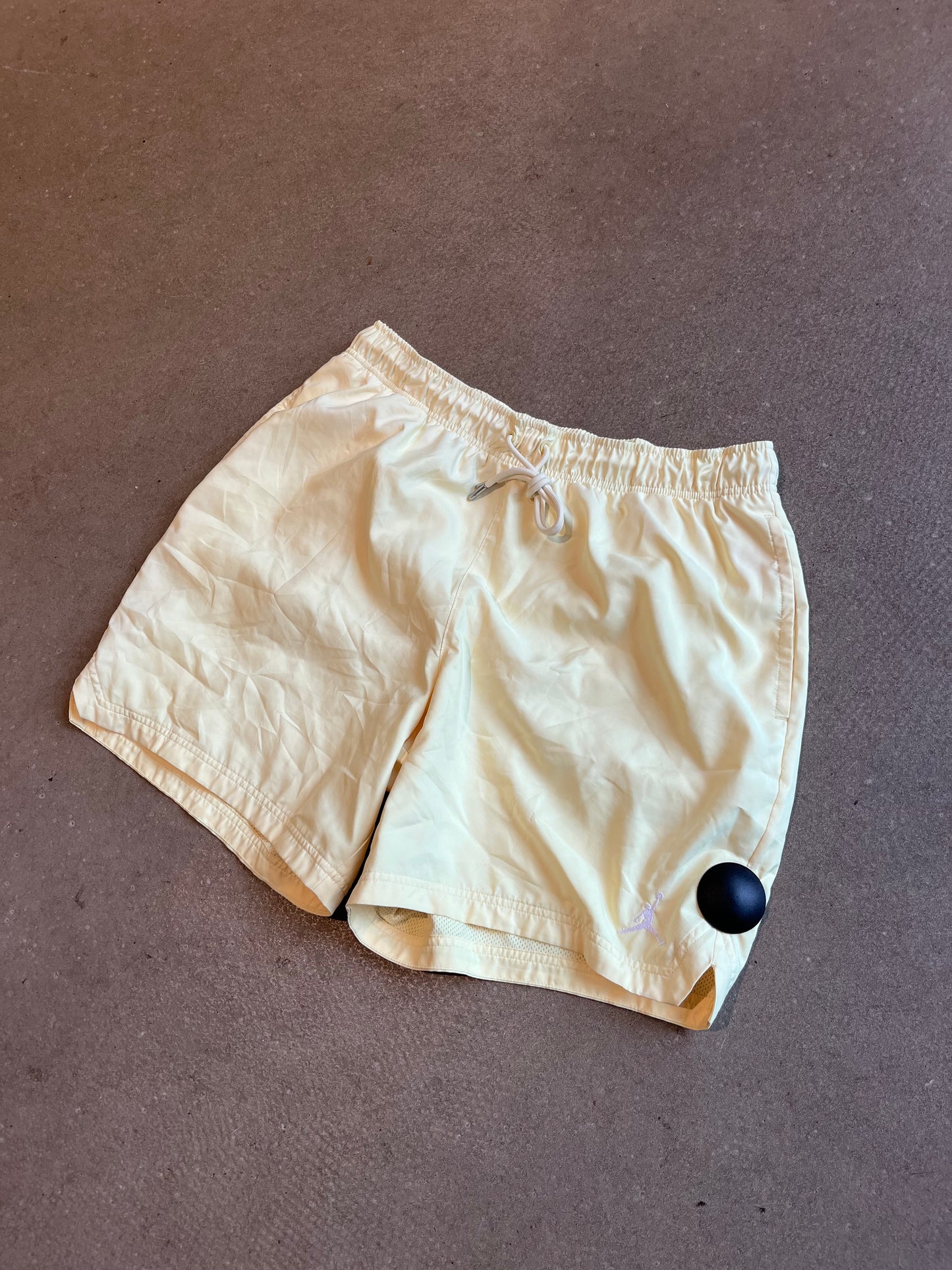 Jordan Shorts Yellow XL