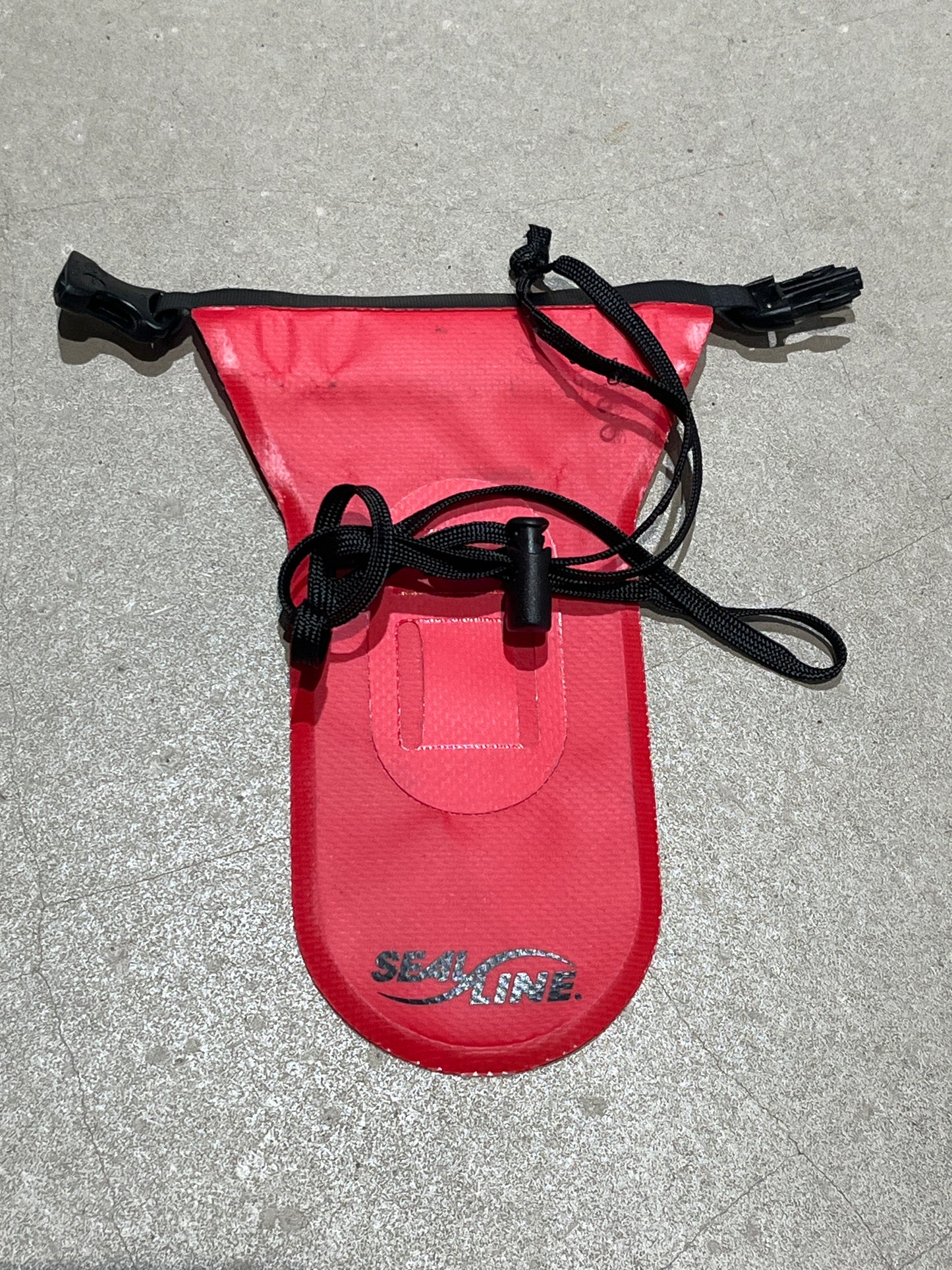 Supreme x SealLine Water Proof Pouch Red S