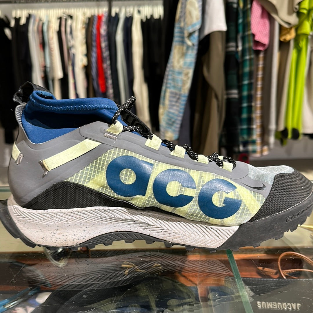 Nike on sale acg volt