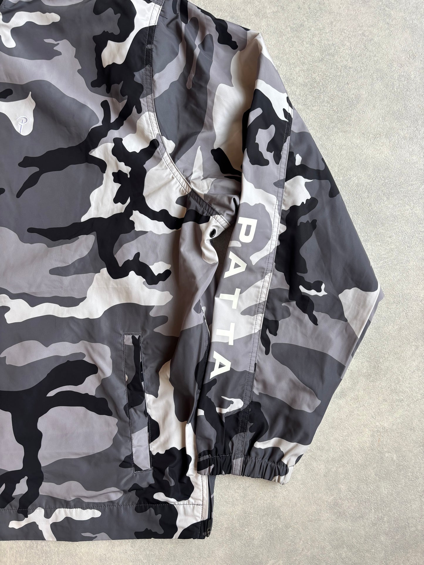 Patta Camo Windbreaker Sweater L