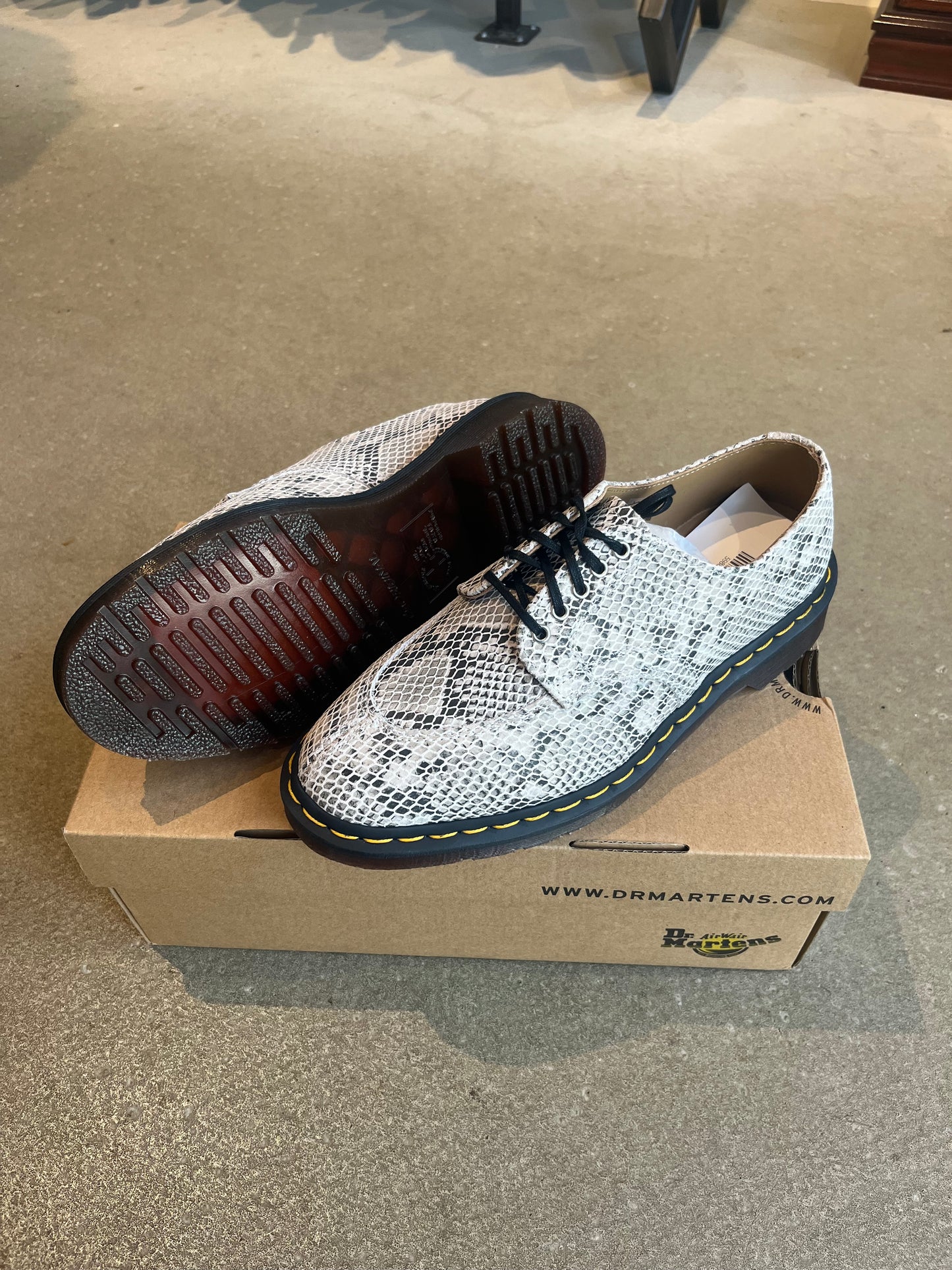 Dr. Martens Python Print 39