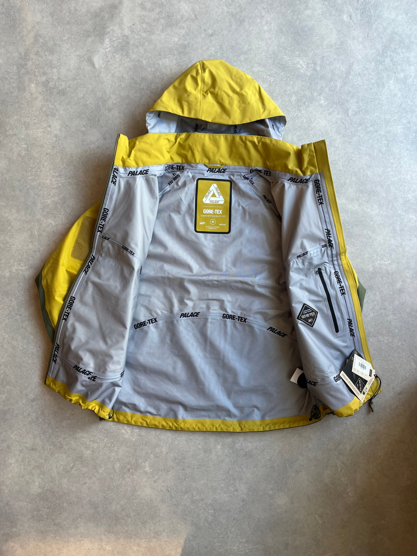 The Palace GORE-TEX 3L M-TEK Jacket M