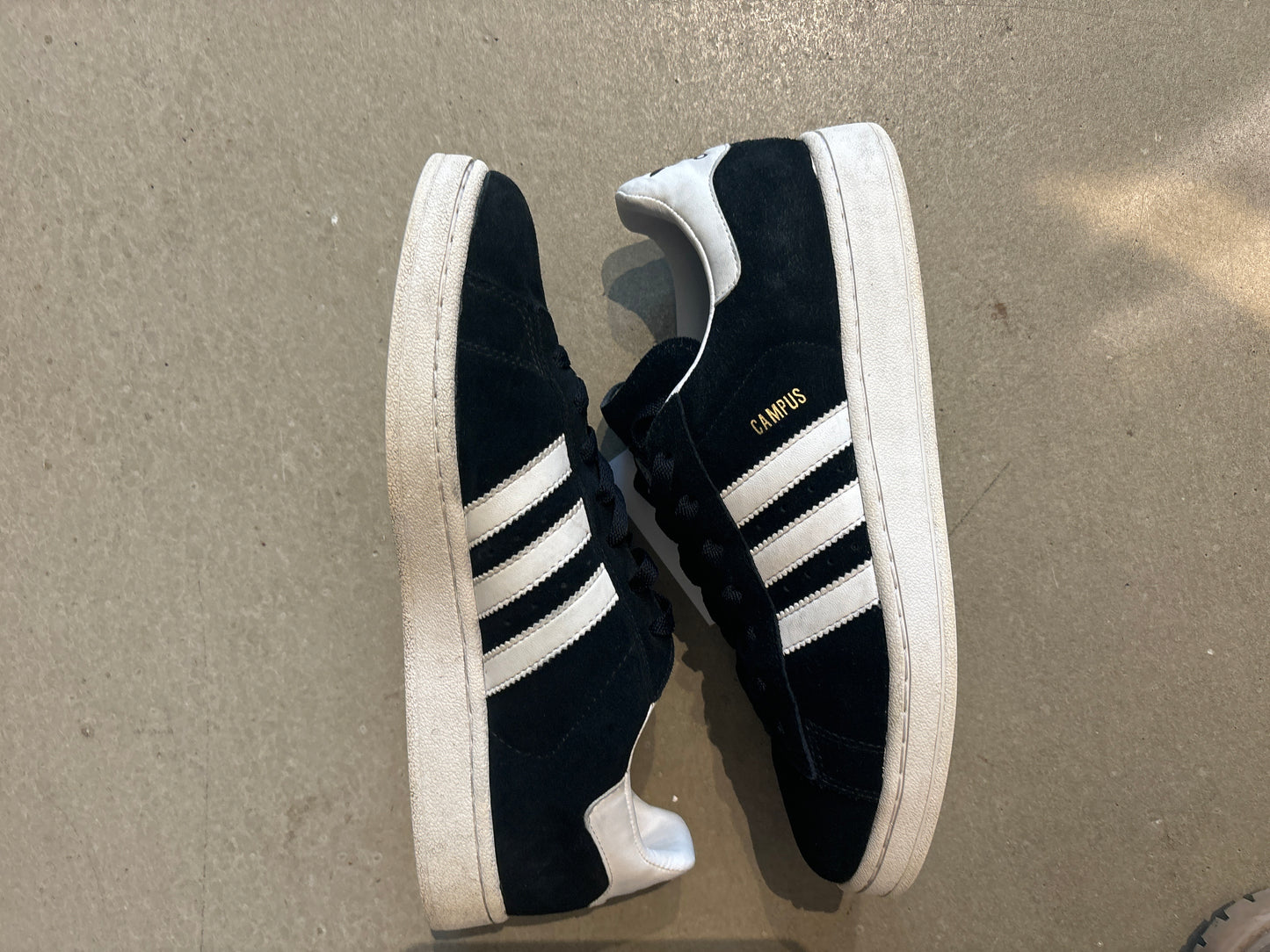 Adidas Campus Black 44