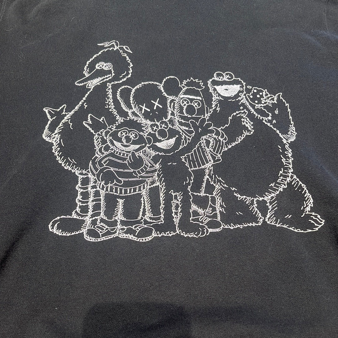 Uniqlo x Kaws Hoodie Sesame Street Black L