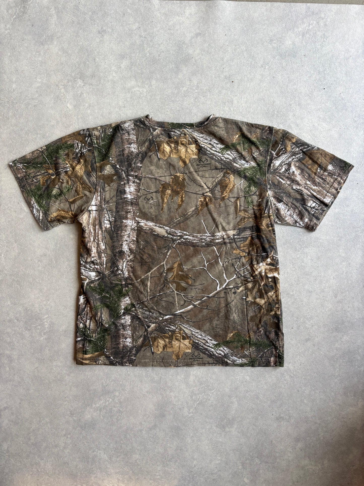 Deer Camp Real tree Tee Medium