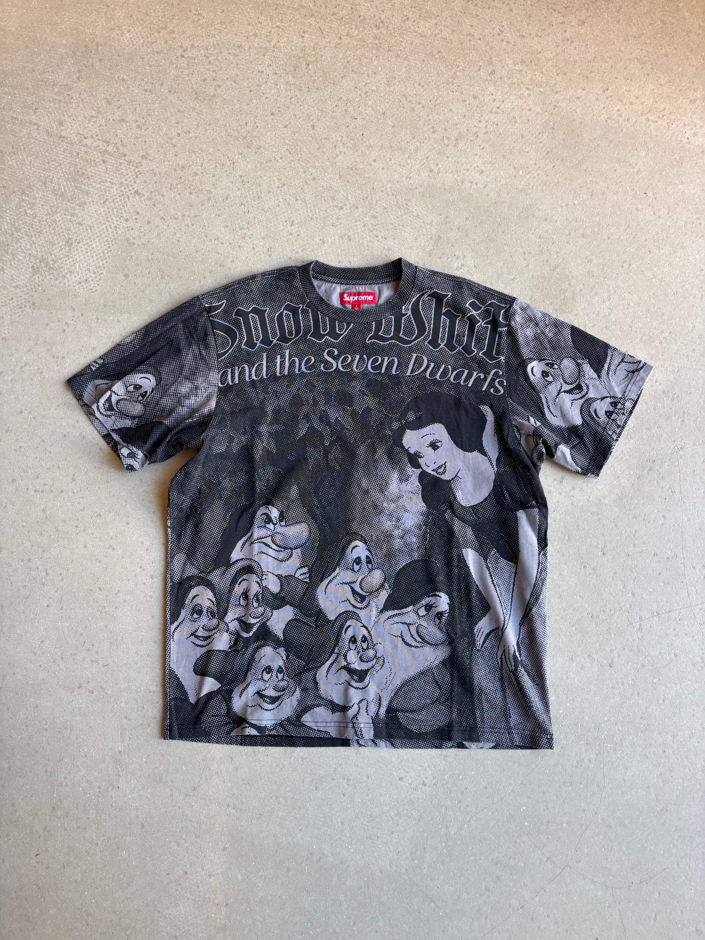 Supreme Snow white S/S Tee Grey Large