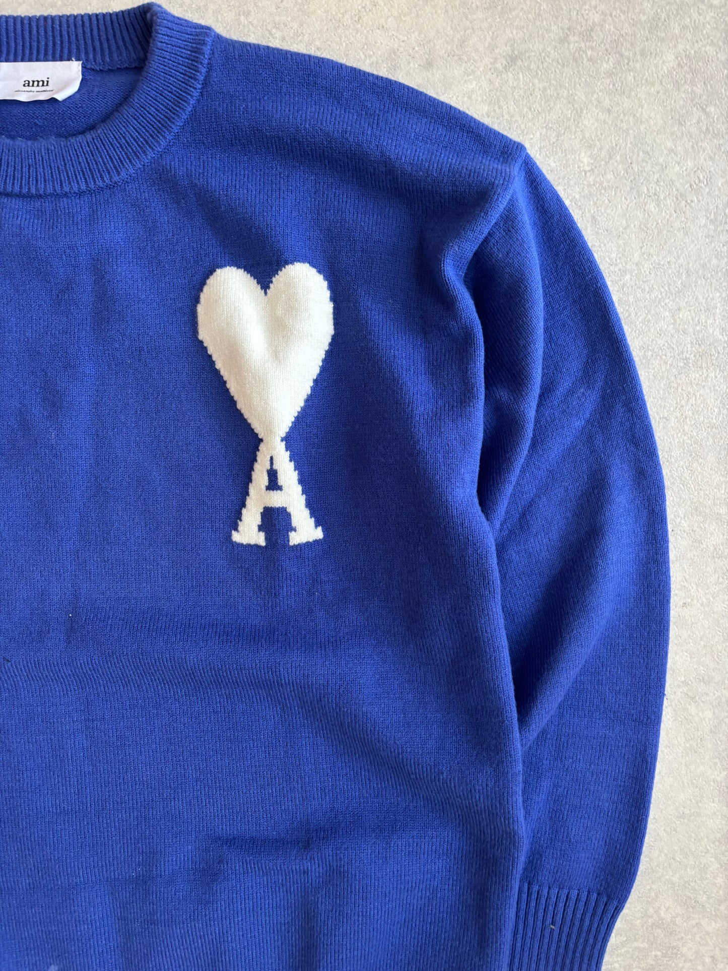 AMI Royal Blue Heart Knit Small