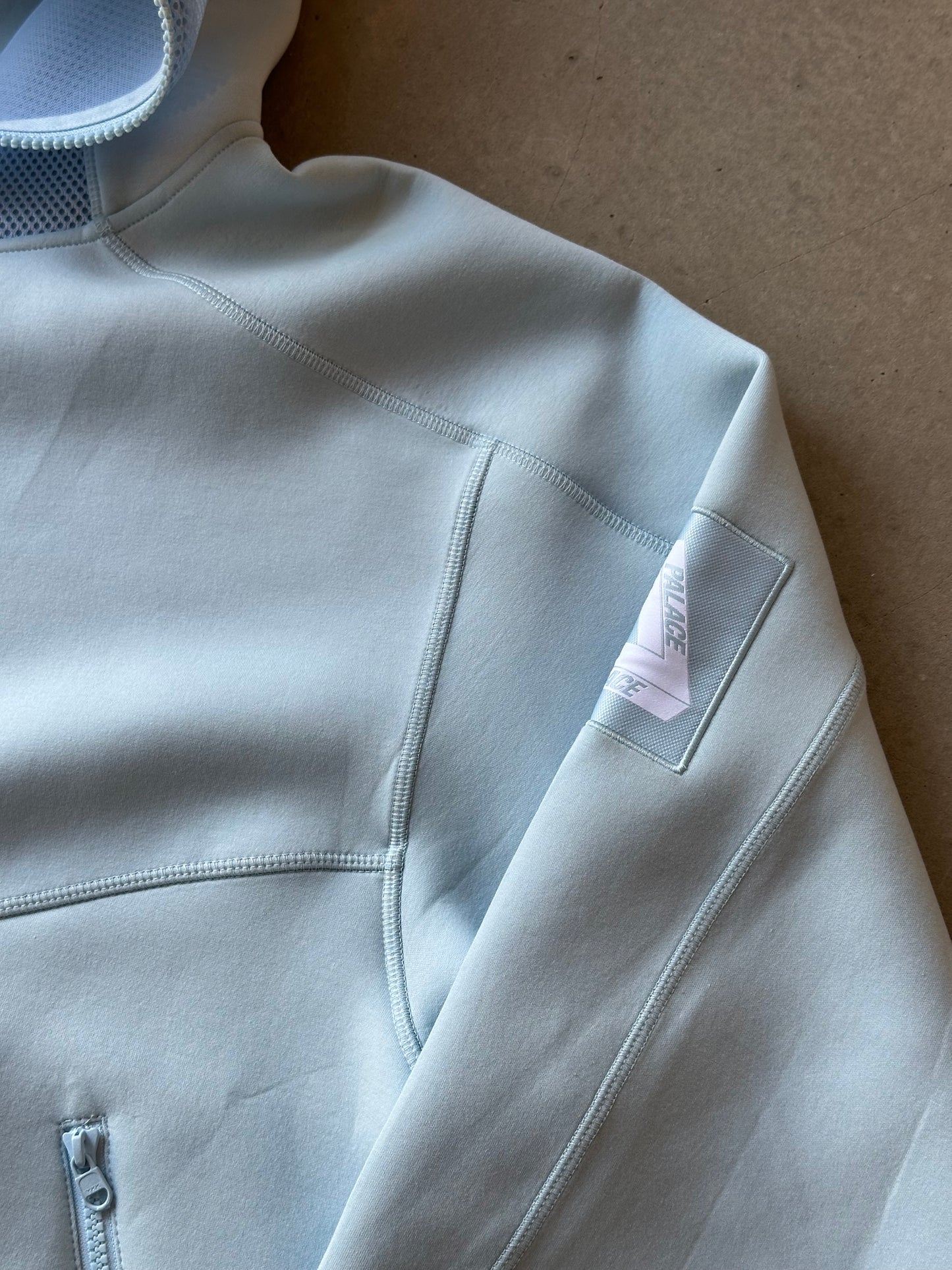 Palace P-Tech Mesh Hood Faint Blue XL