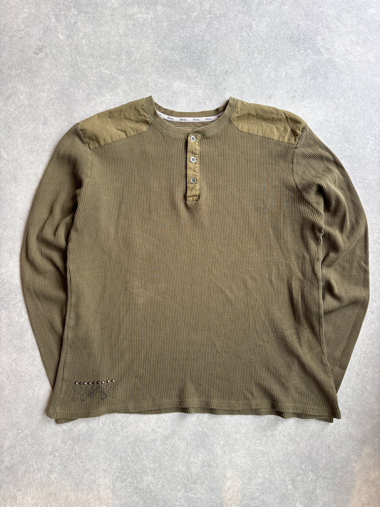 Guess Waffle Longsleeve studded detail XXL