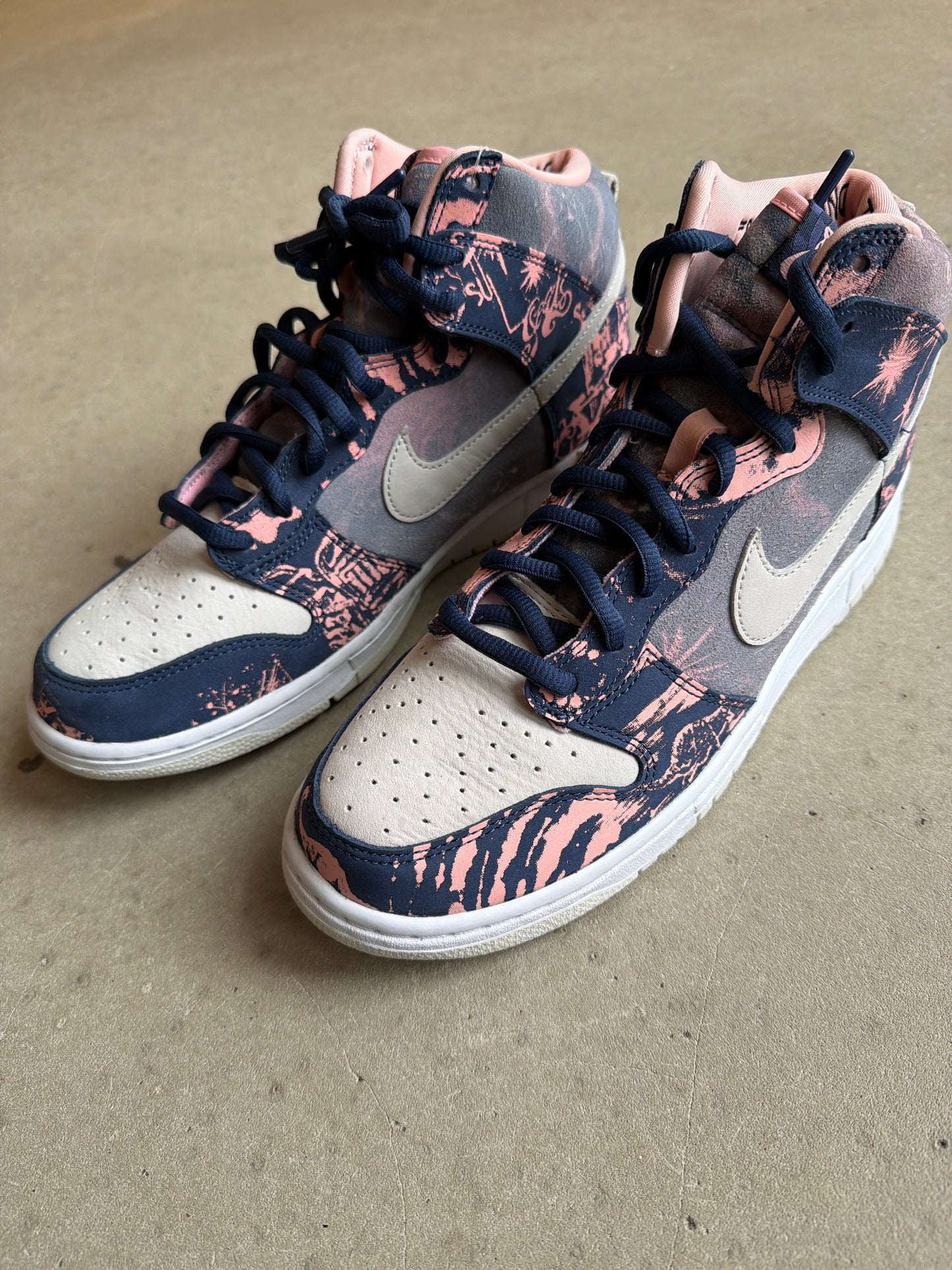 Nike SB Dunk High Soulgoods Pink Size 44