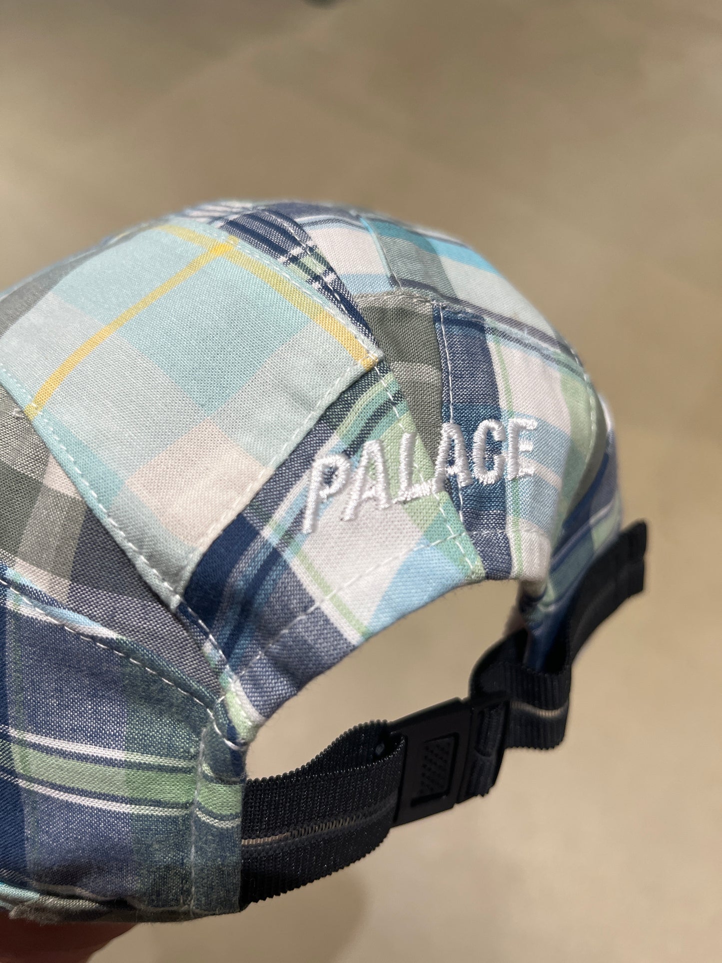 Palace Tri Cool Madras Runner