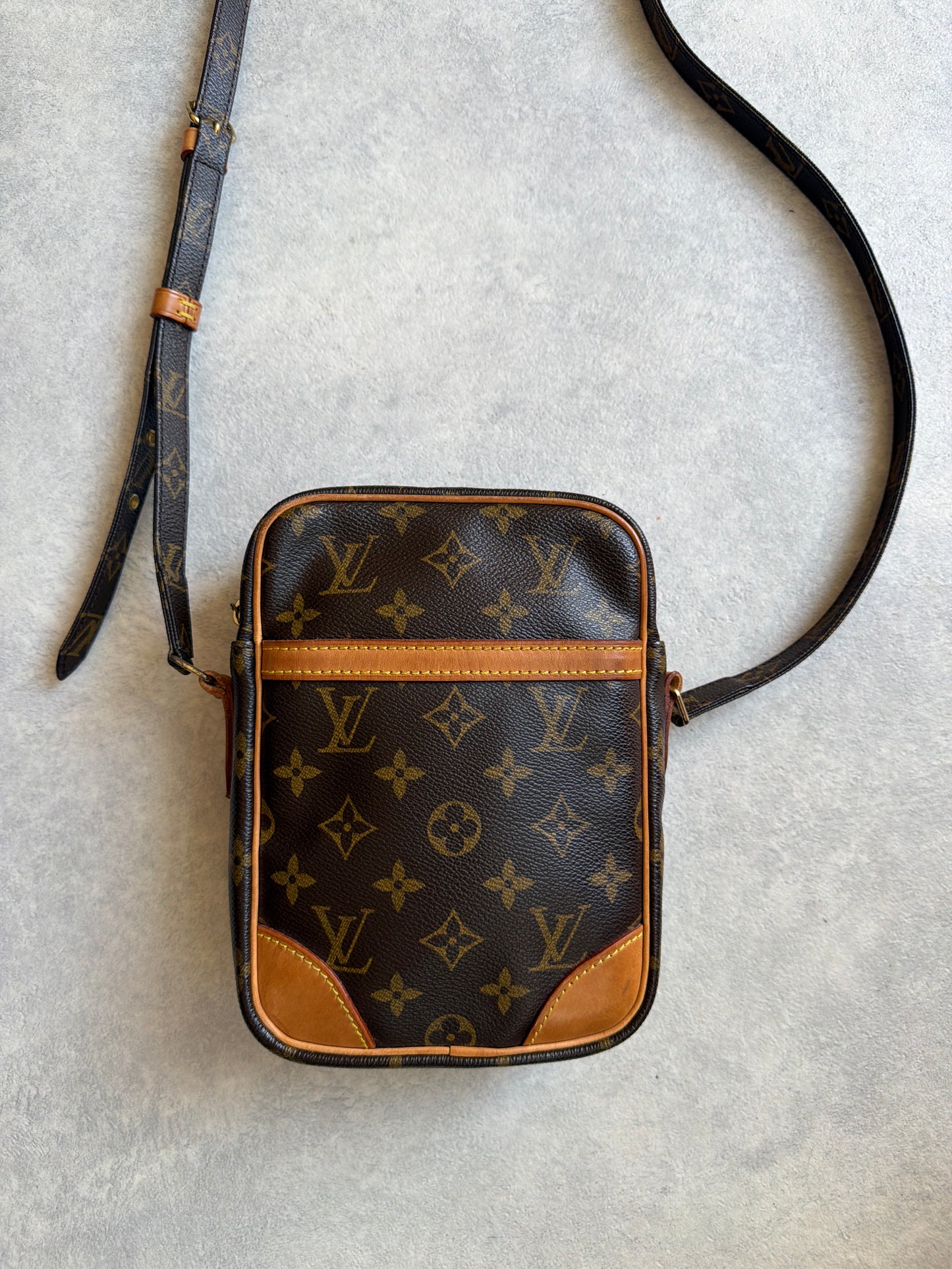 Louis Vuitton Danube Bag 2004