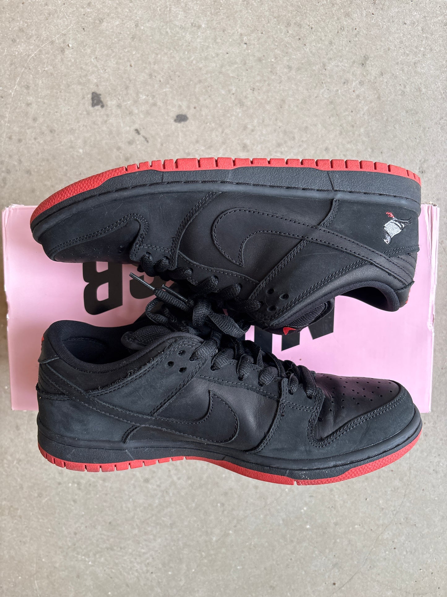 Nike Dunk Low Pro SB 'Black Pigeon' Size 42