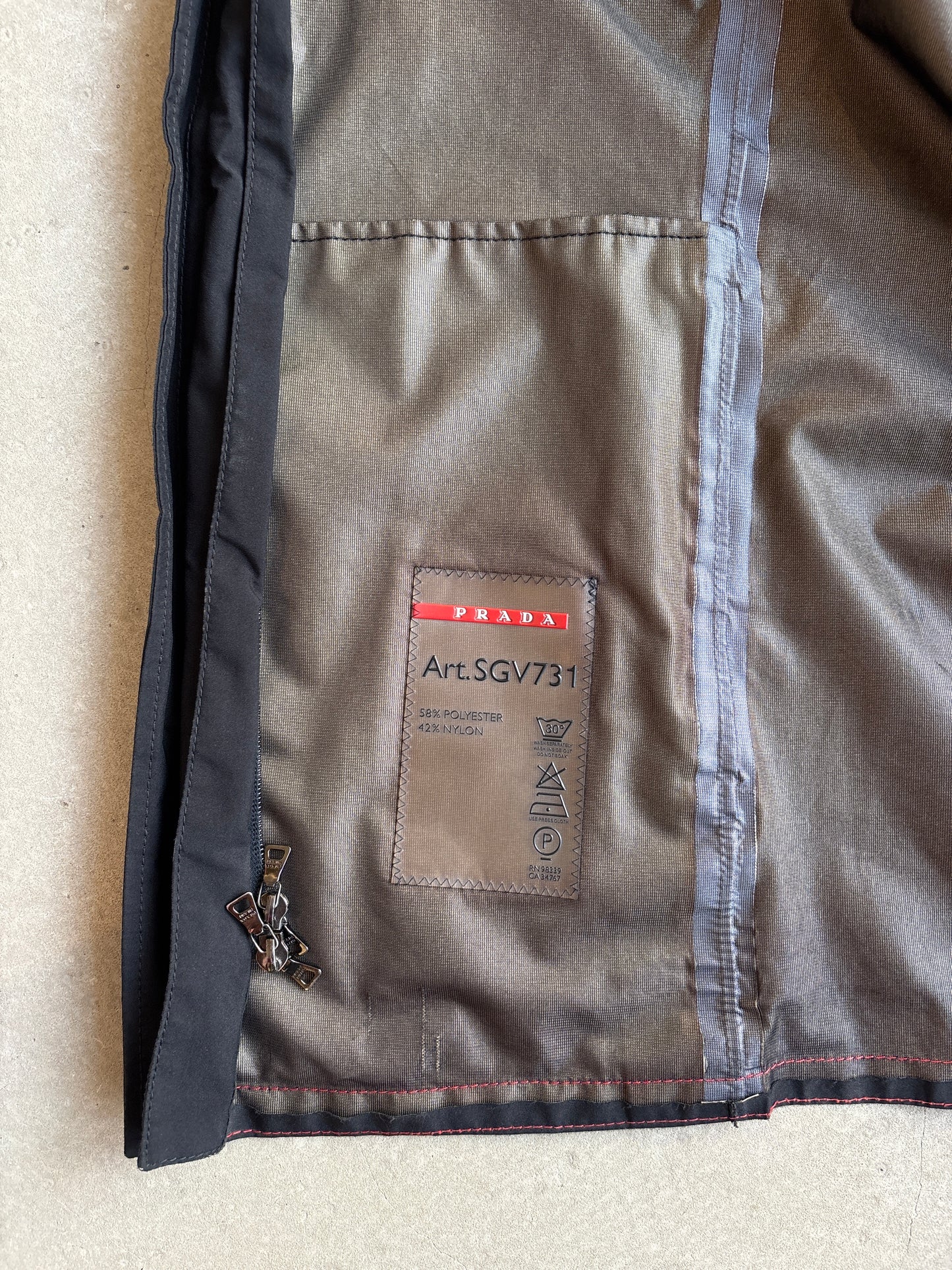 Prada Linea Rossa 2 in 1 GoreTex Waterproof Jacket Black L