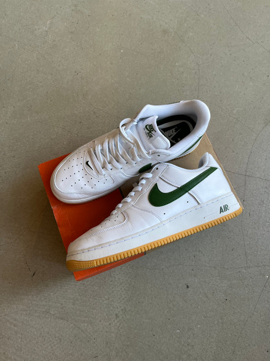 Nike Air Force 1 Low Retro QS Size US 11 EU 45 White Forest Green