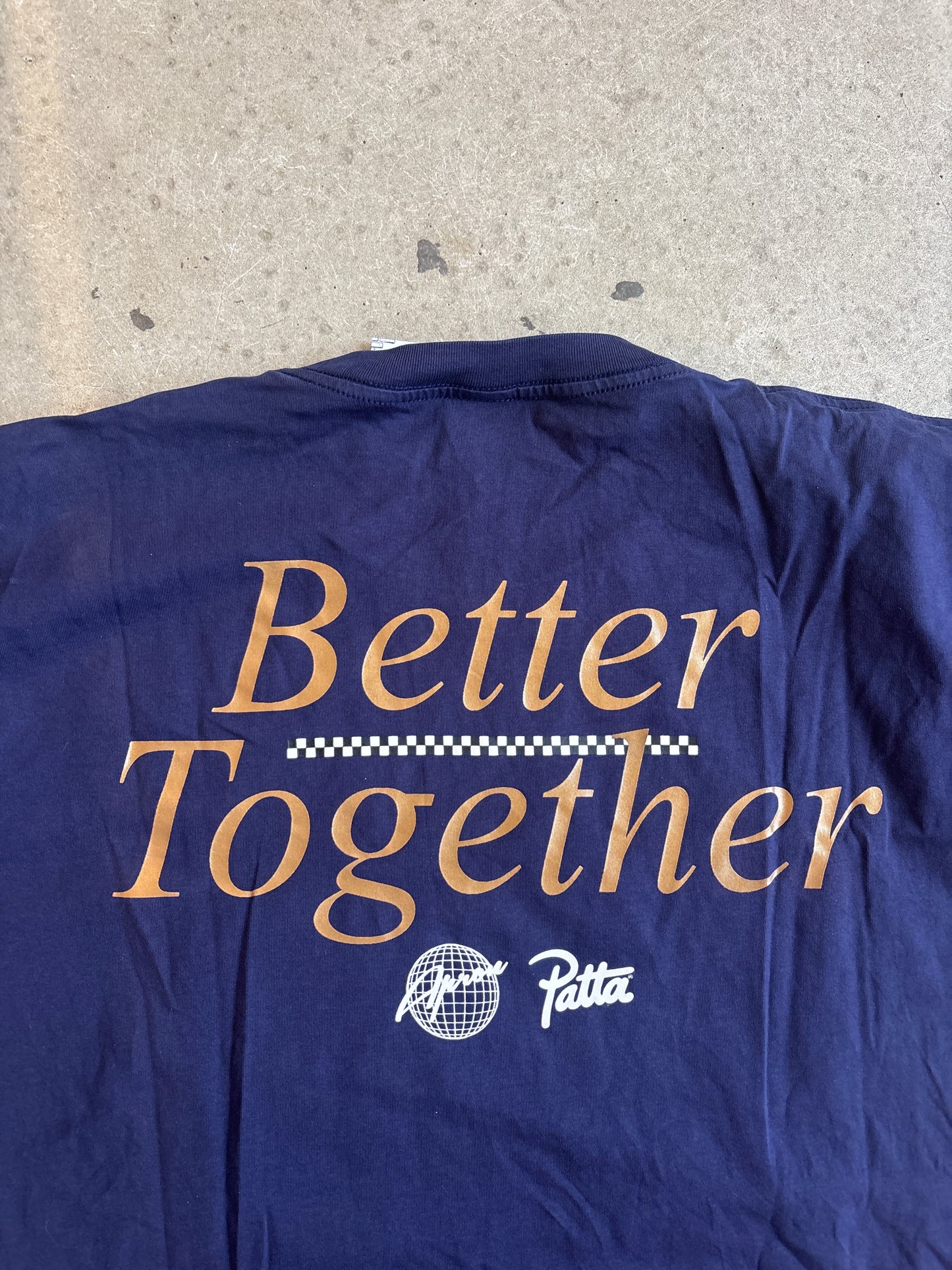 Patta Soundsystem X Apron Crest Logo Tee Purple L