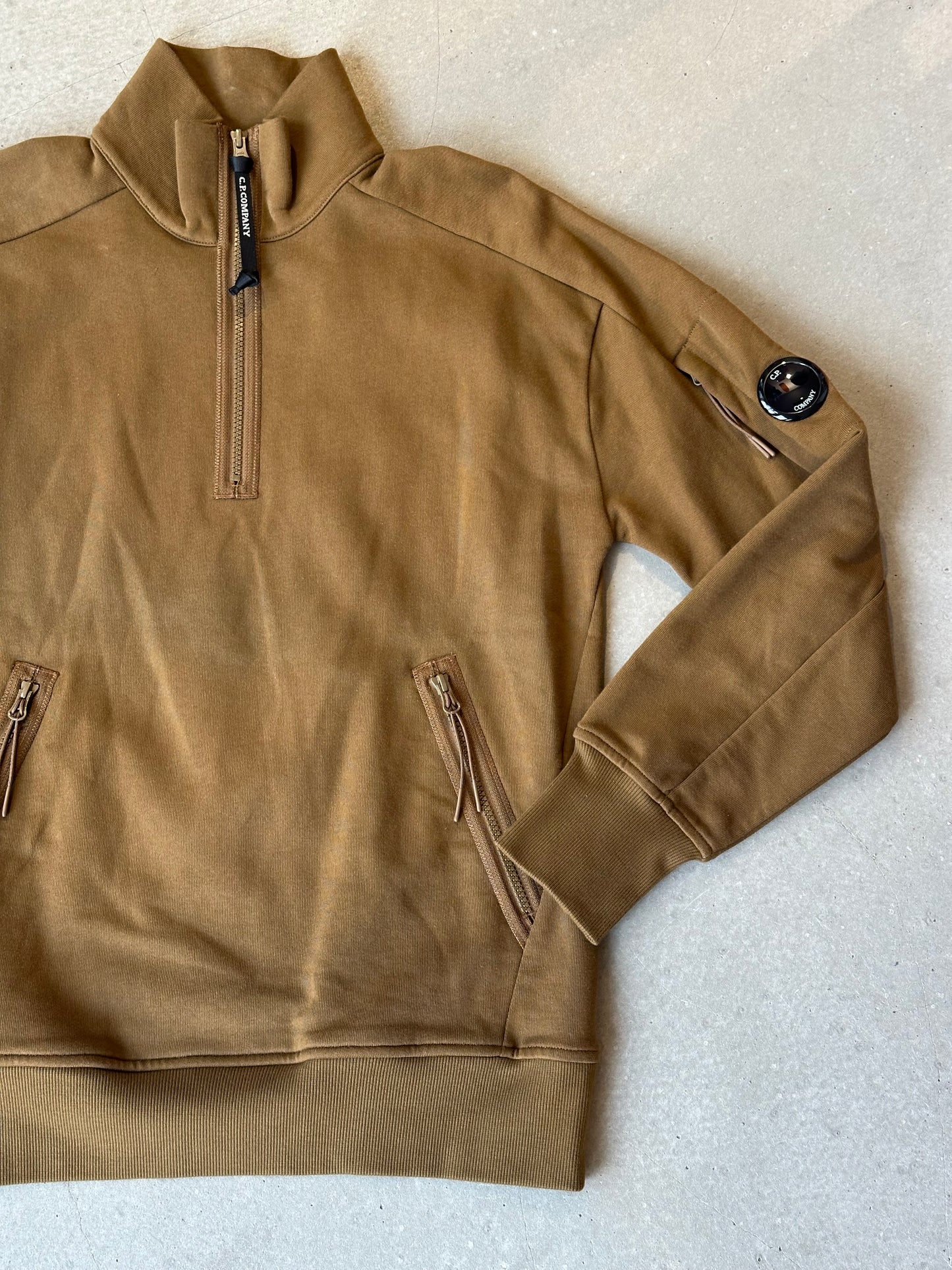C.P. Company Diagonal Raised Fleece Half Zipped Sweatshirt Toffee