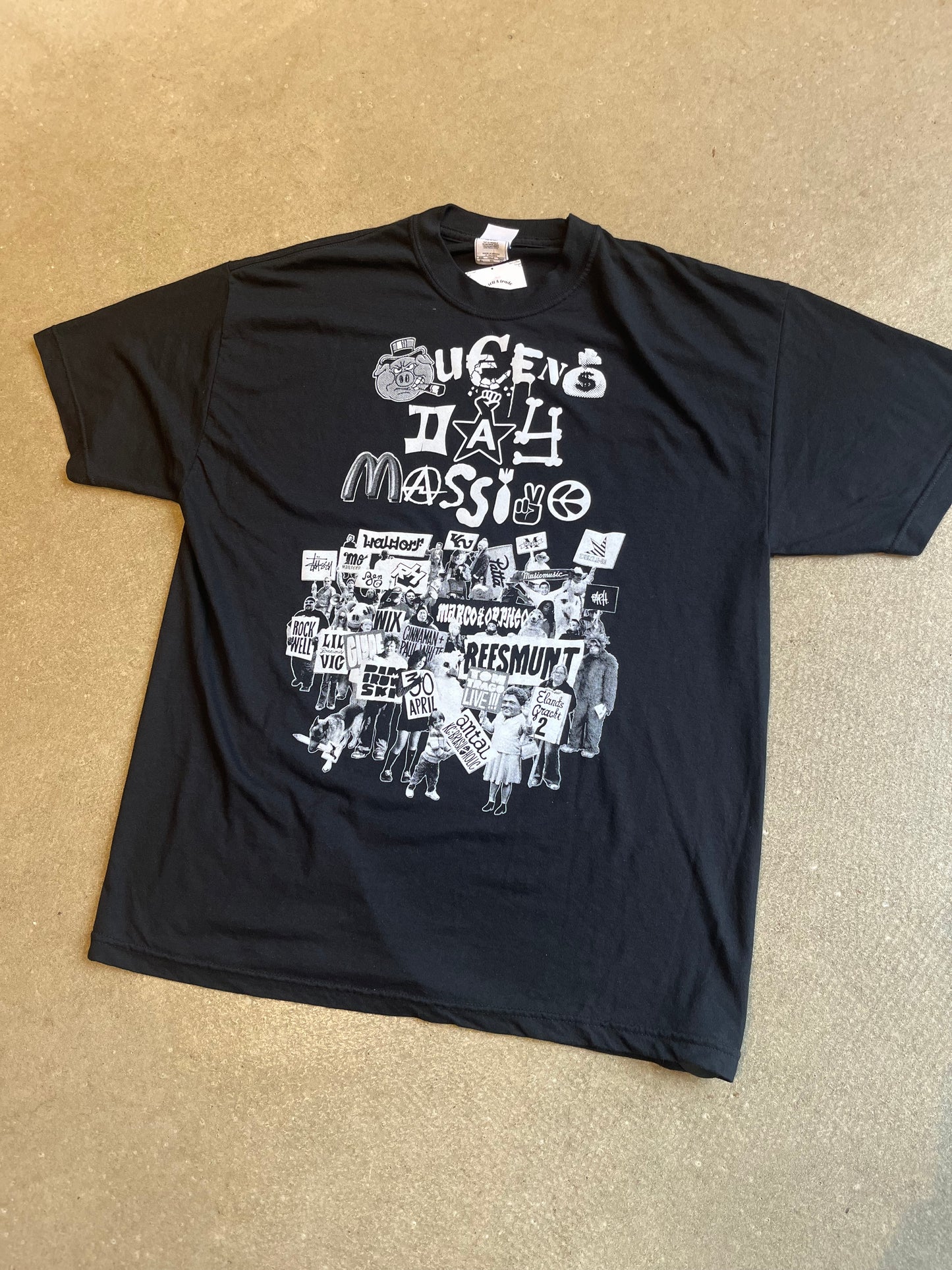 Queens Day Massive Tee Black XL