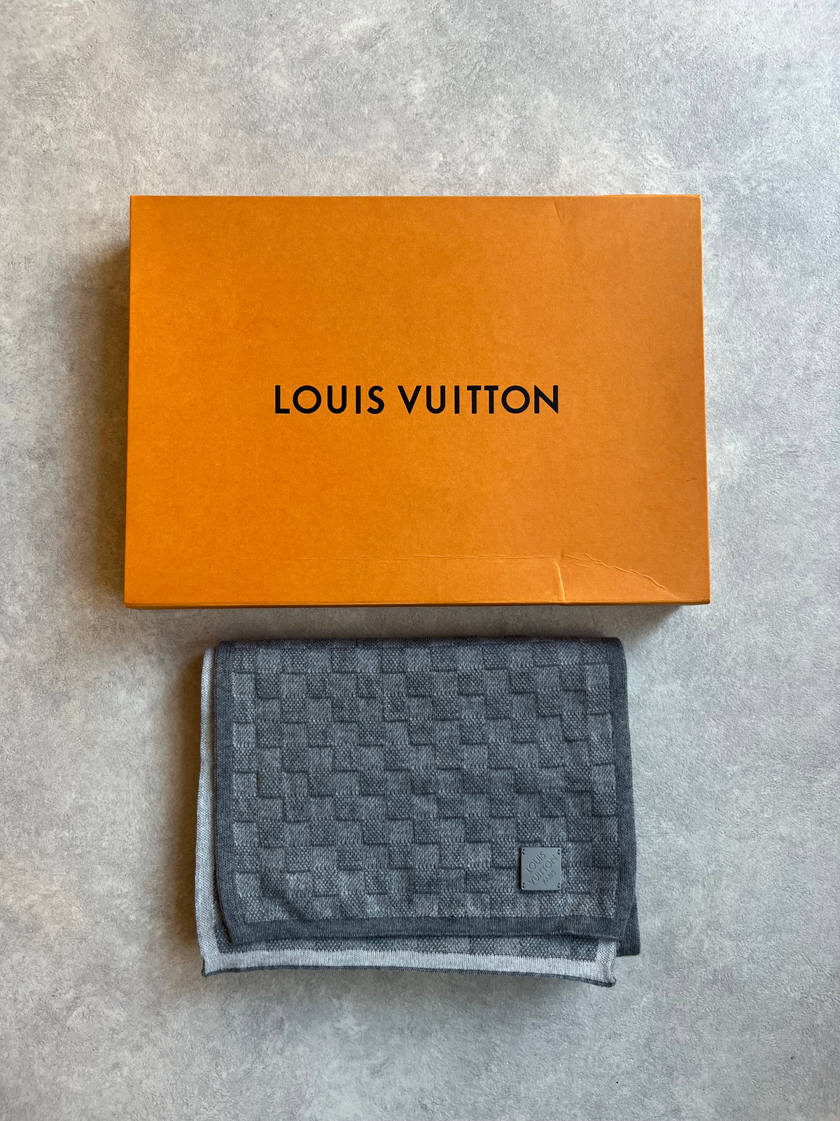 Louis Vuitton Neo Petit Damier Scarf