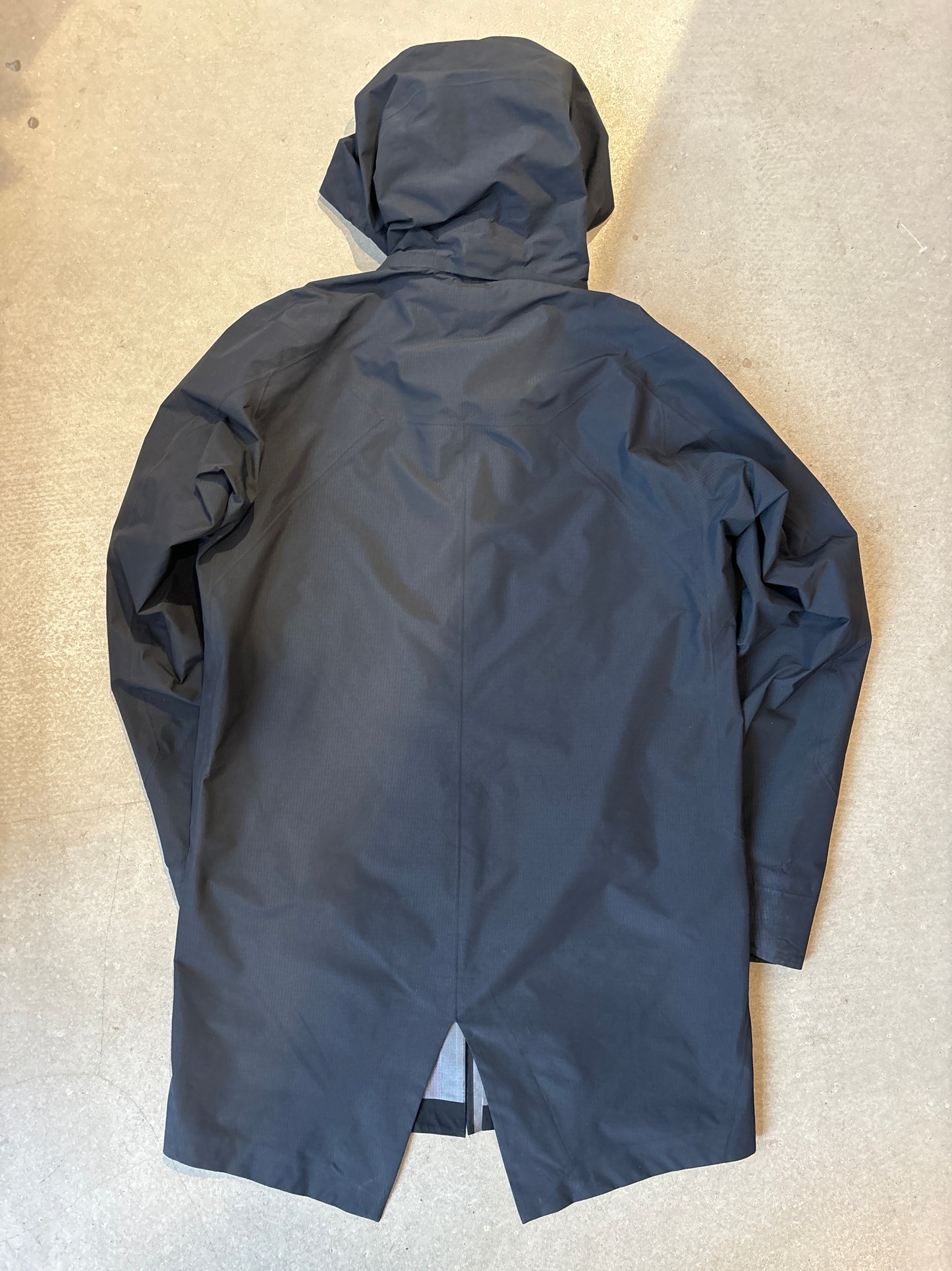 Arc'Teryx Veilance Rain Coat Black M