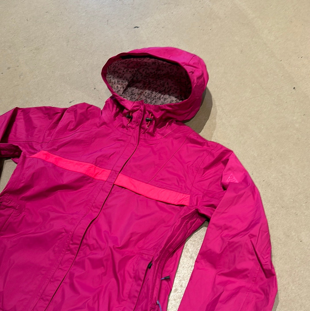 Vintage Nike ACG Jacket Pink Woman M