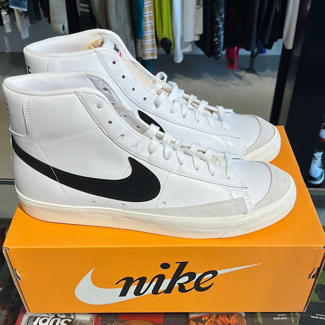 Nike Blazer Mid '77 VNTG