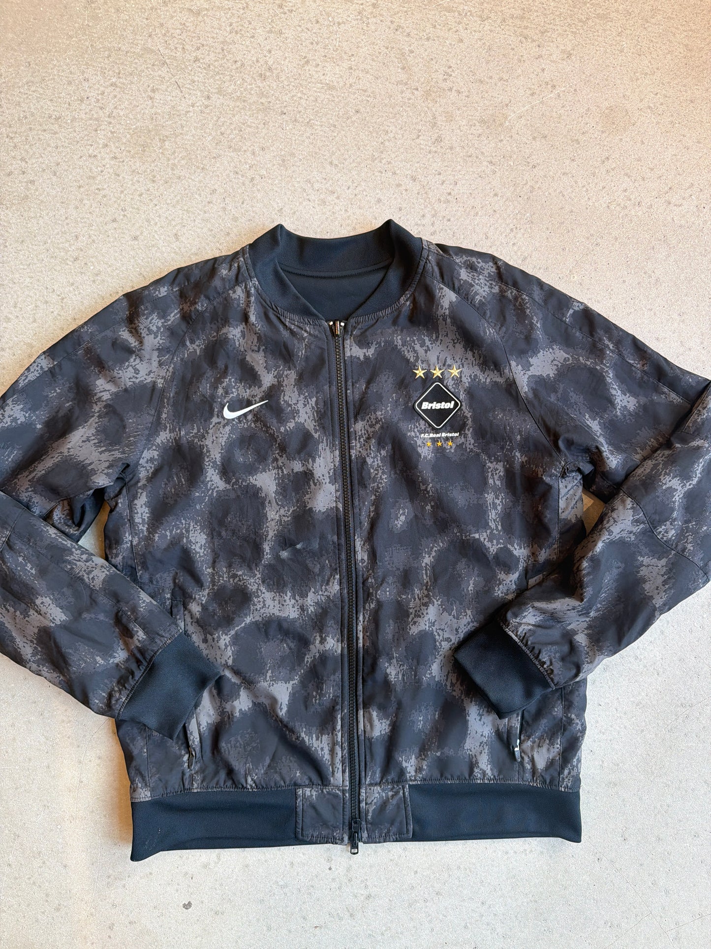 Nike x F.C Real Bristol Reversible Jacket L