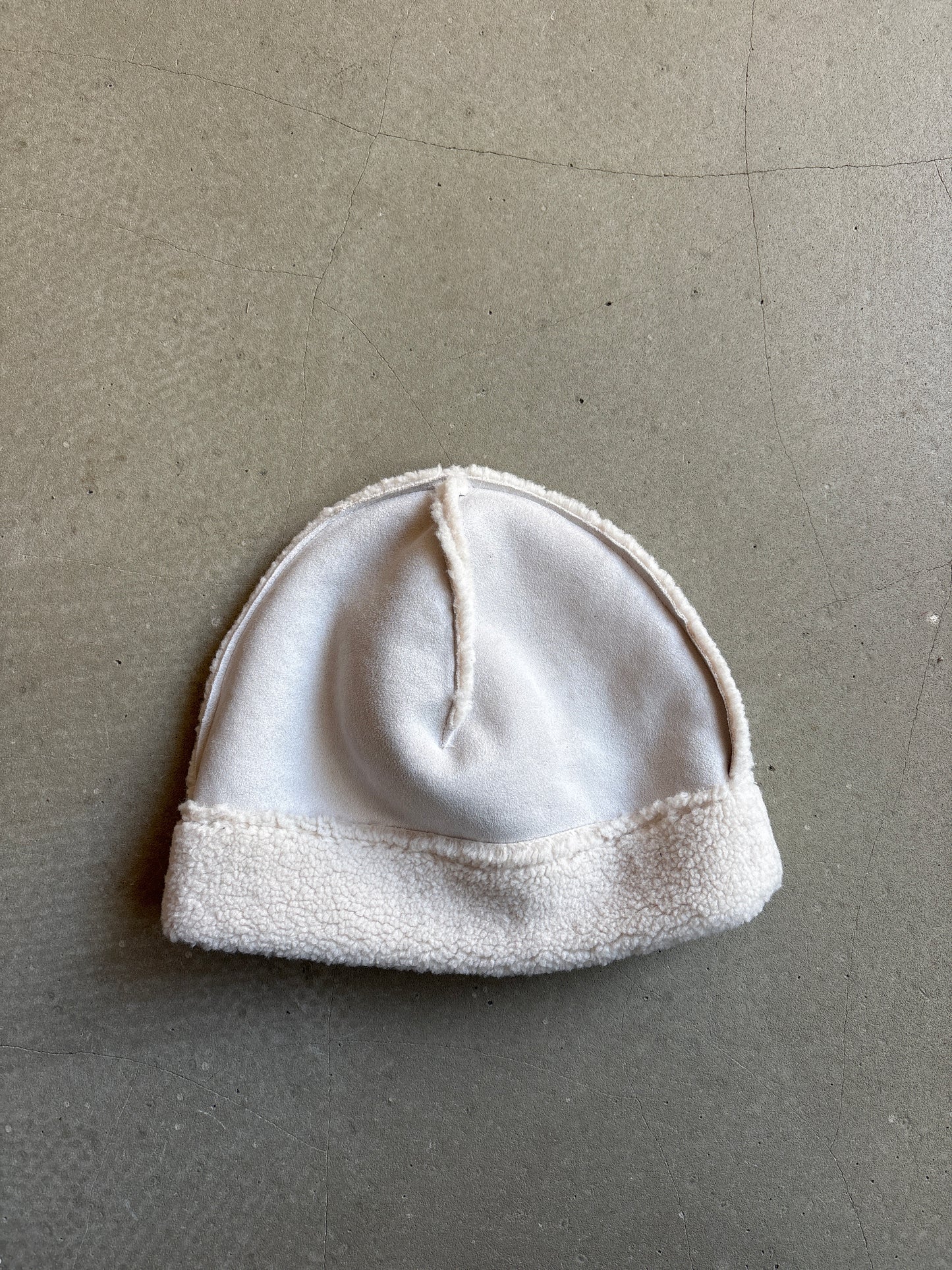 Palace Shearling Beanie 'Soft White'