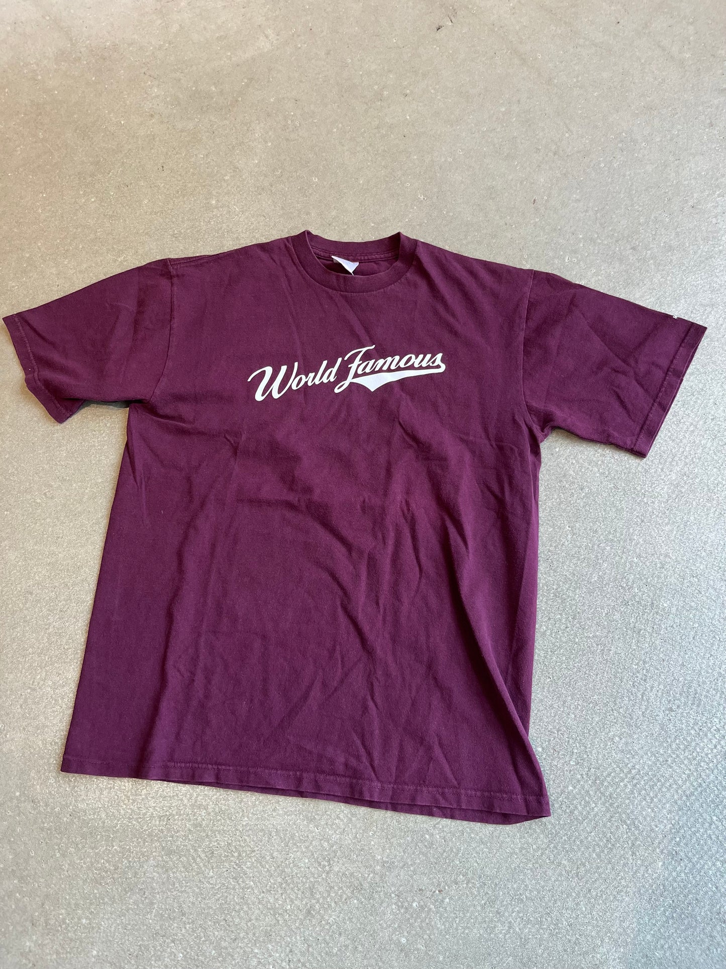 Vintage Supreme World Famous Tee Bordeaux L 2000