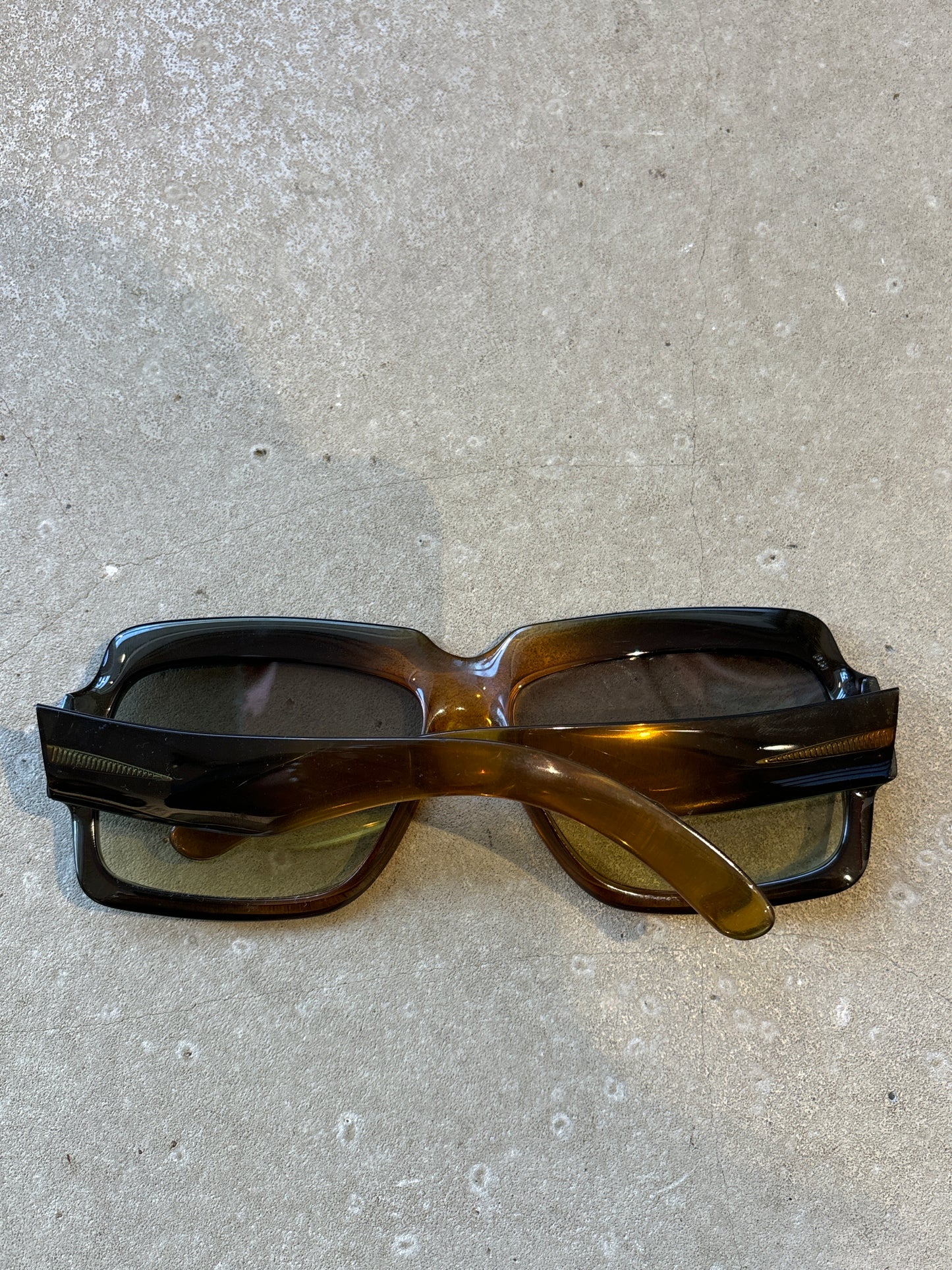 Vintage Sunglasses Big Marble Frame Not Branded