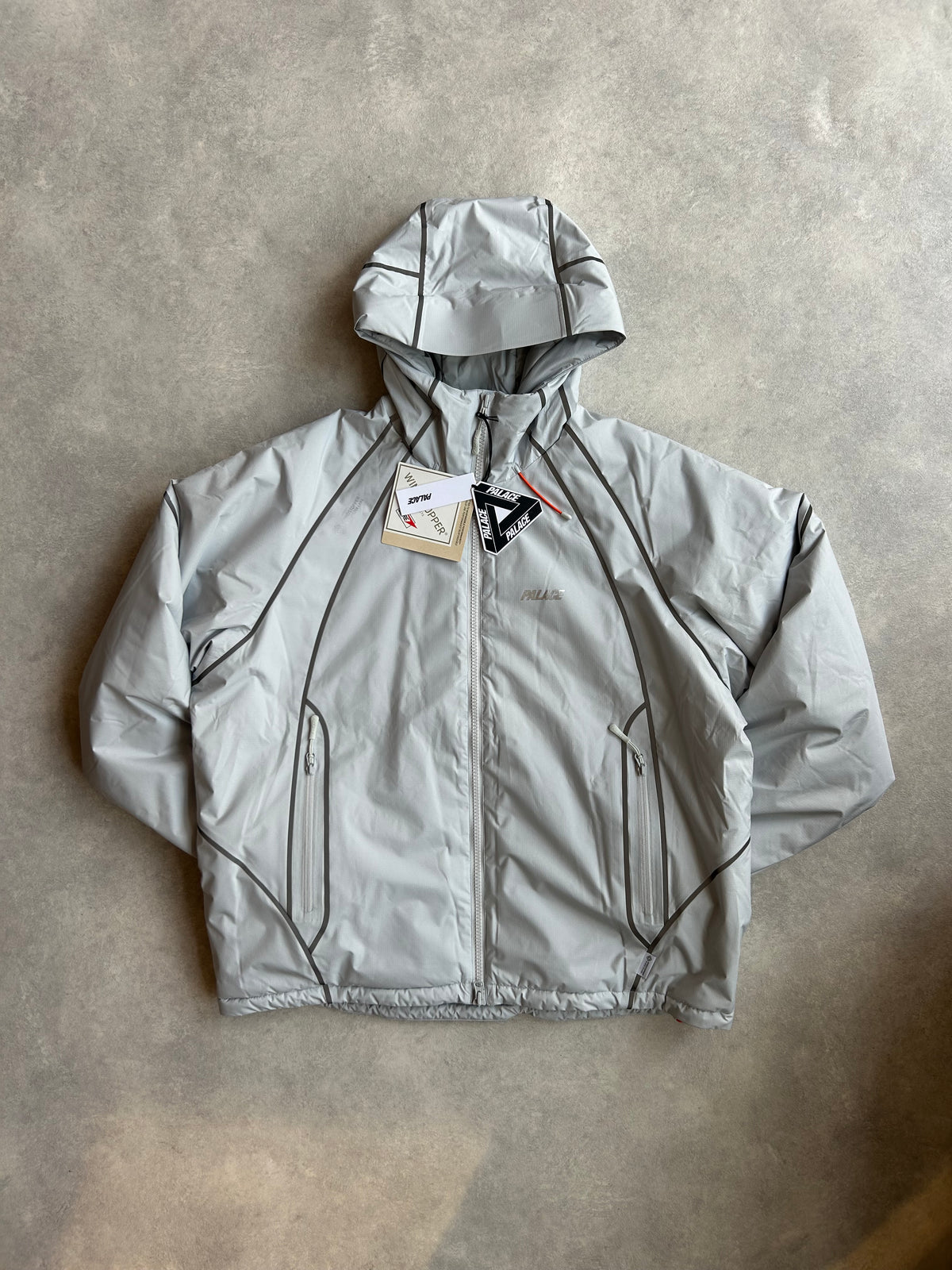 PALACE GORE-TEX WINDSTOPPER ILLUMINATOR JACKET CLOUD