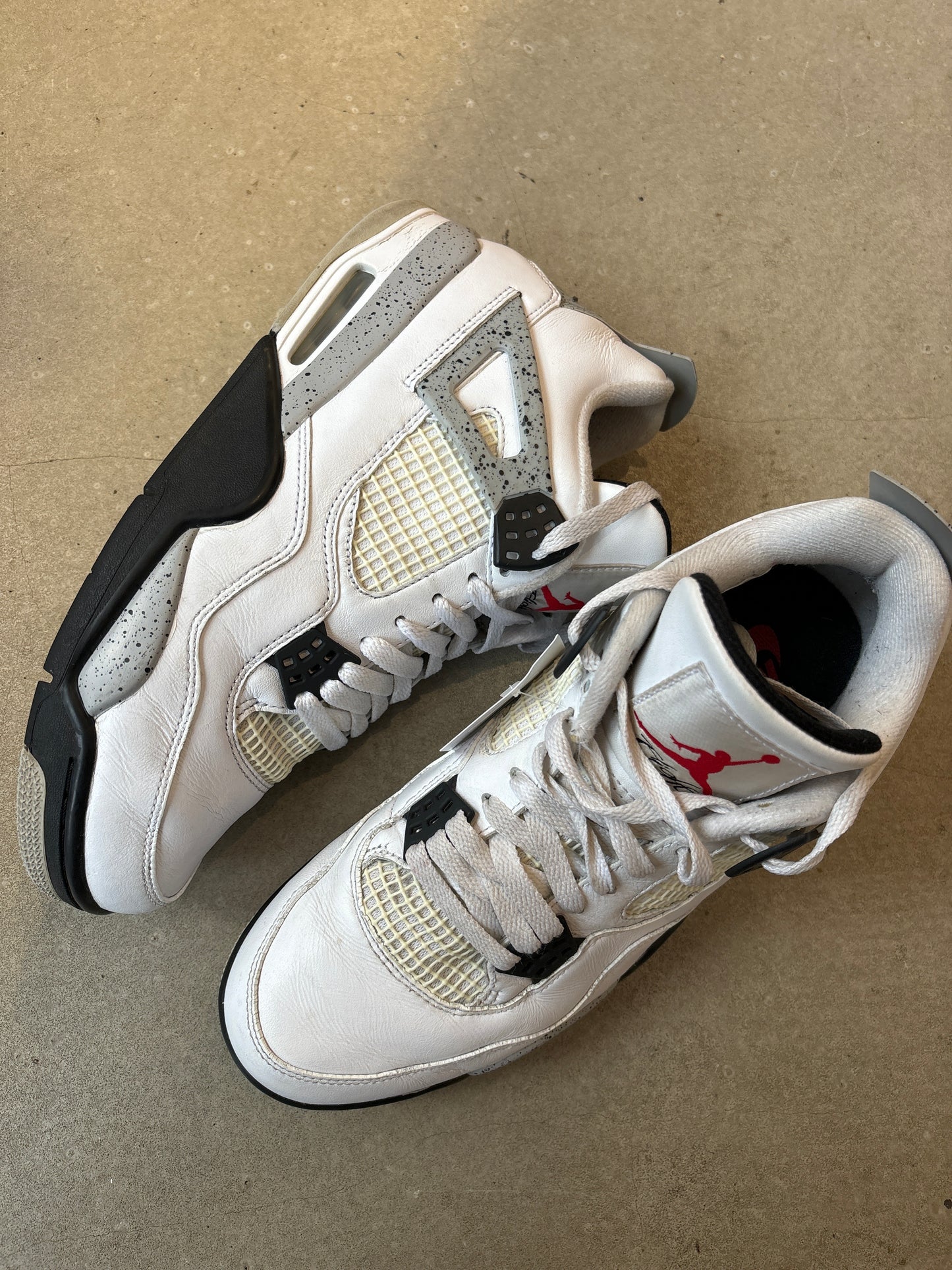 Jordan 4 White Cement (2016) EU 44