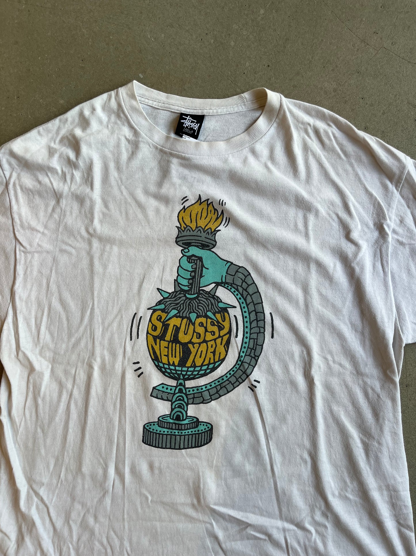 Stussy Globe Tee White L