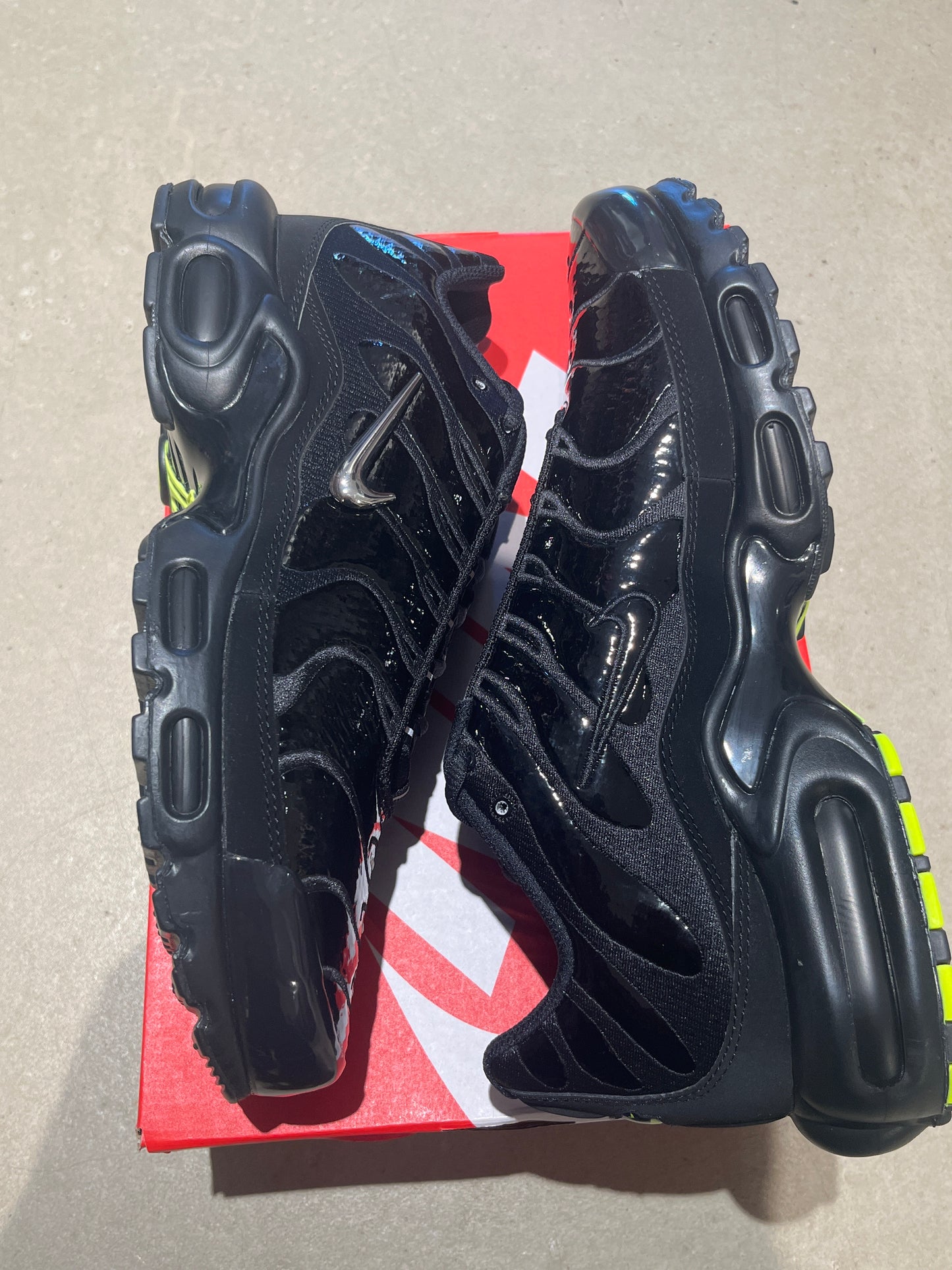 Nike Air Max TN Plus Black Chrome