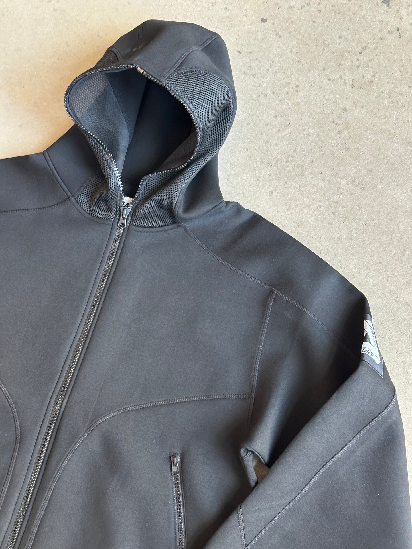 Palace P-Tech Mesh Hood Black