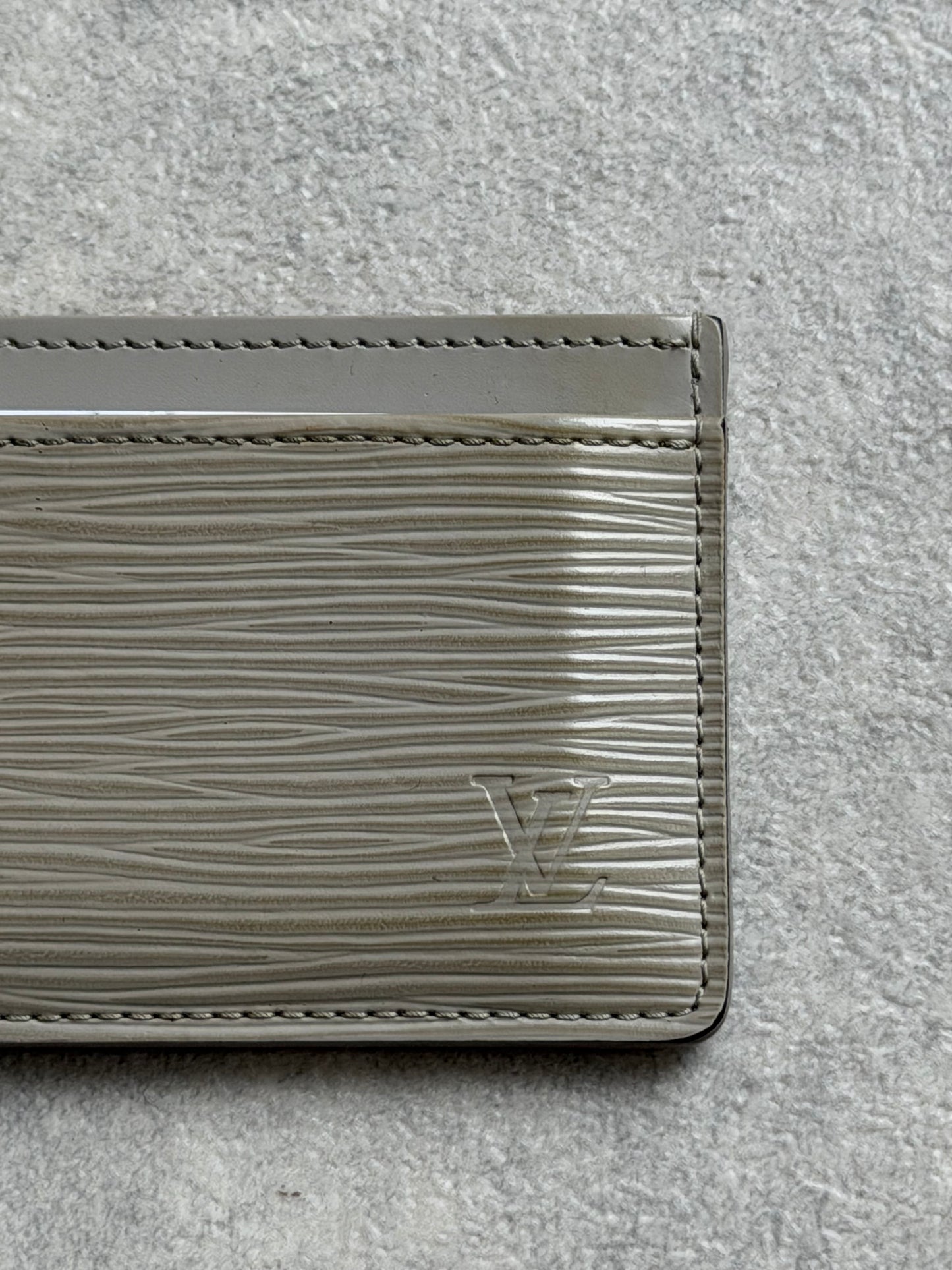 Louis Vuitton Marroquineria Card Holder Grey