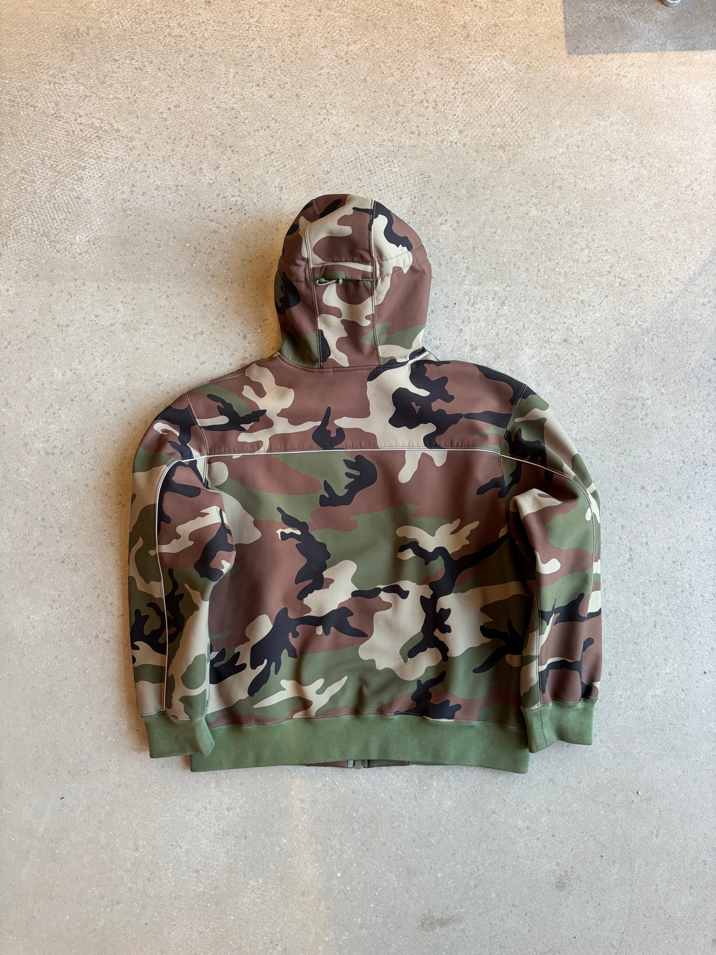 Supreme FW23 Gore-tex Windstopper Camo Medium