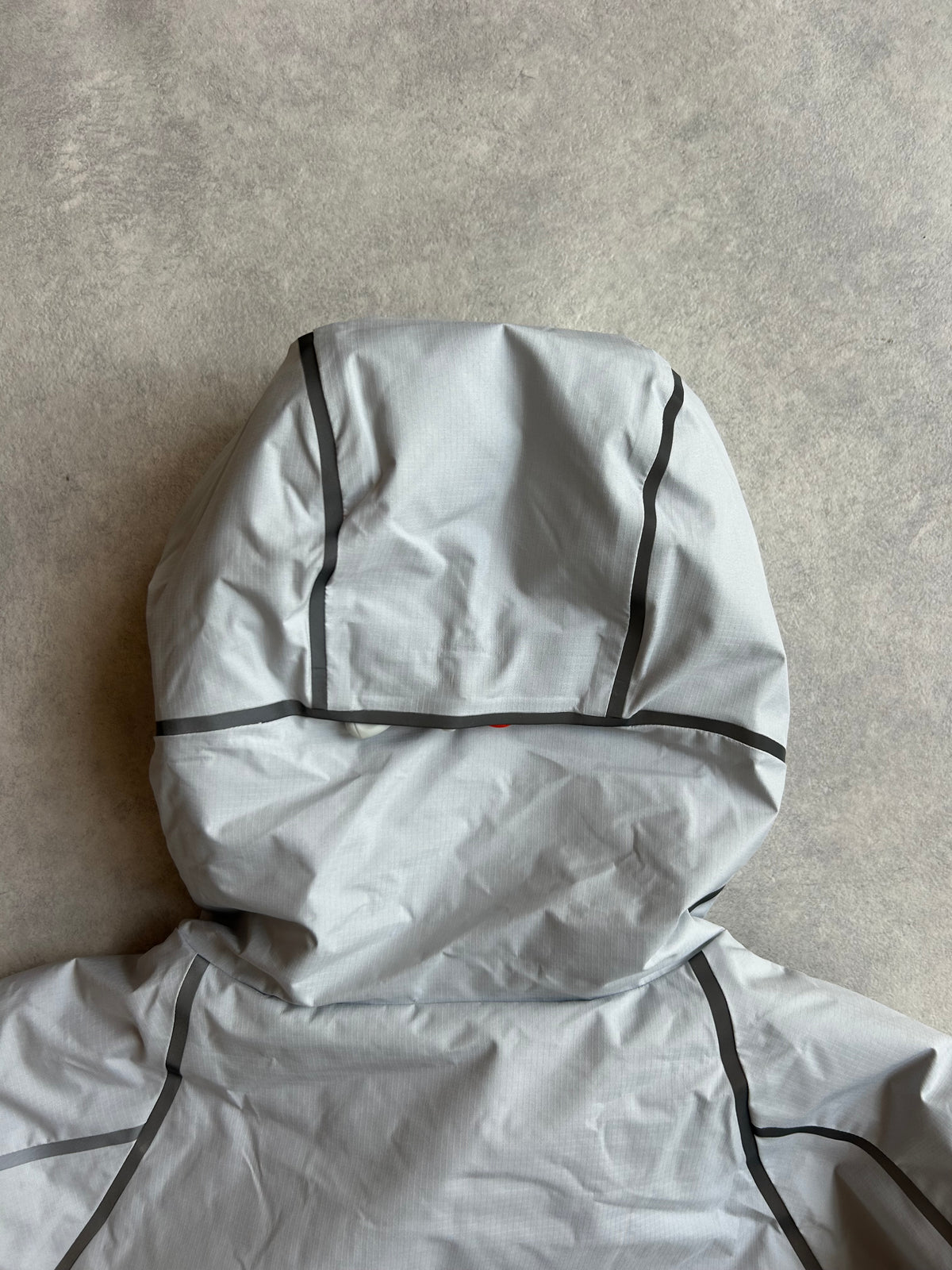 PALACE GORE-TEX WINDSTOPPER ILLUMINATOR JACKET CLOUD