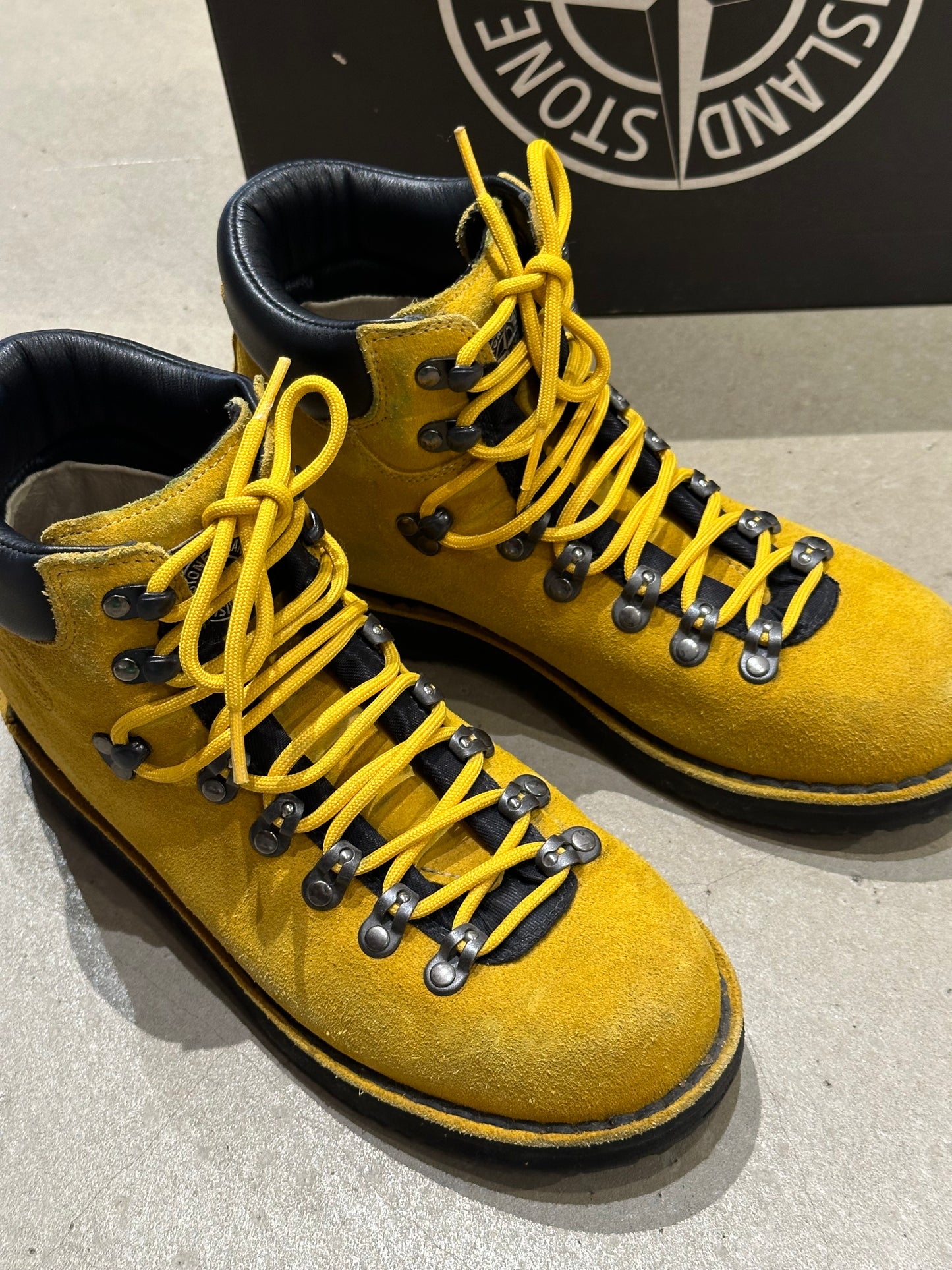 Stone Island Tracking Boots Yellow 40