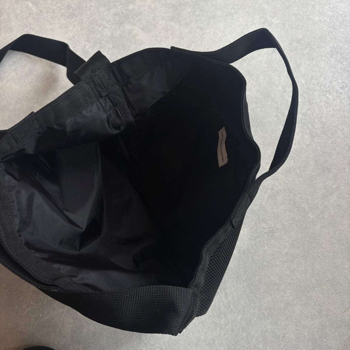 Pop Trading Company Side Bag Black