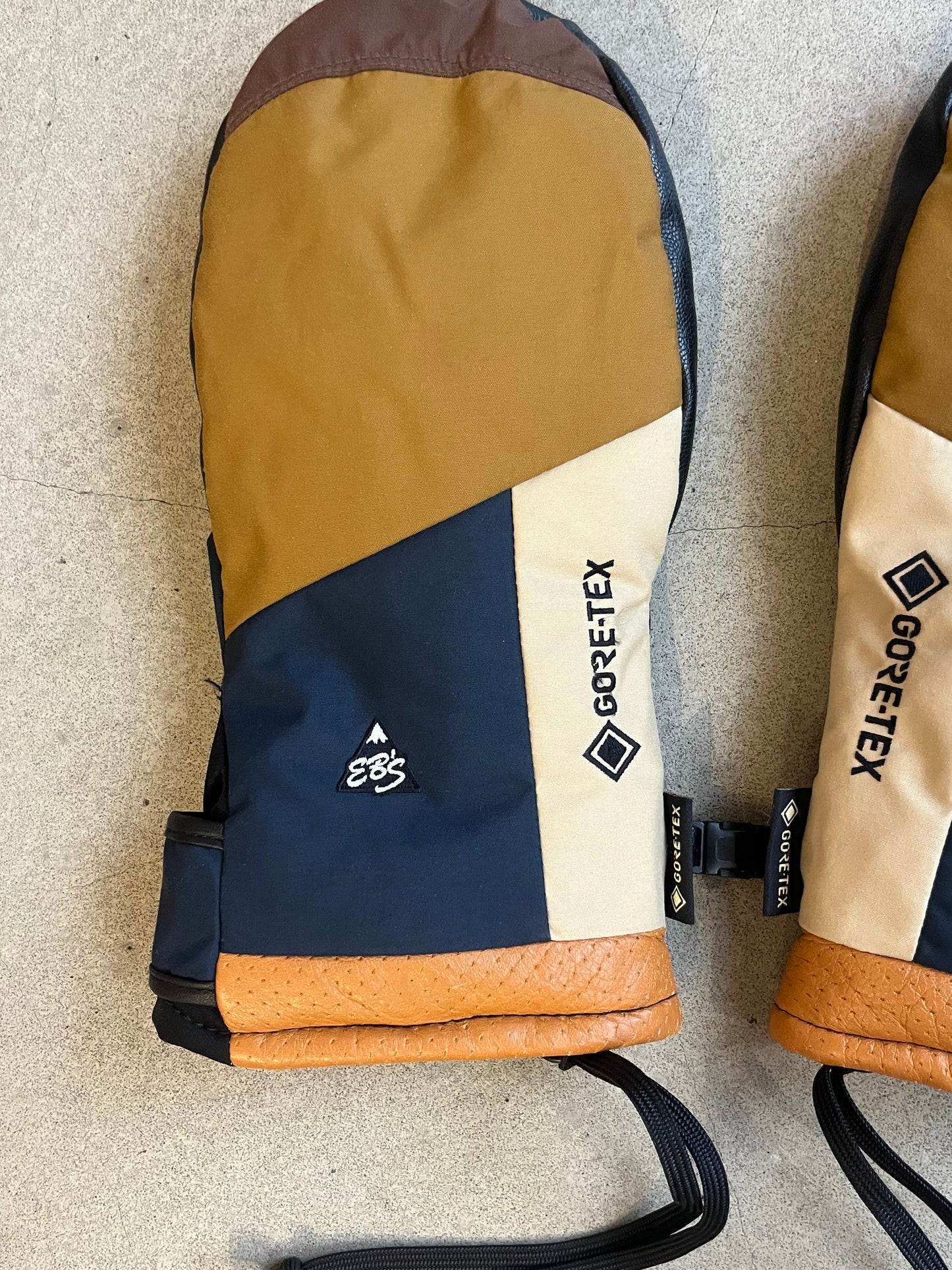 Eb's Gore-tex Gloves Brown