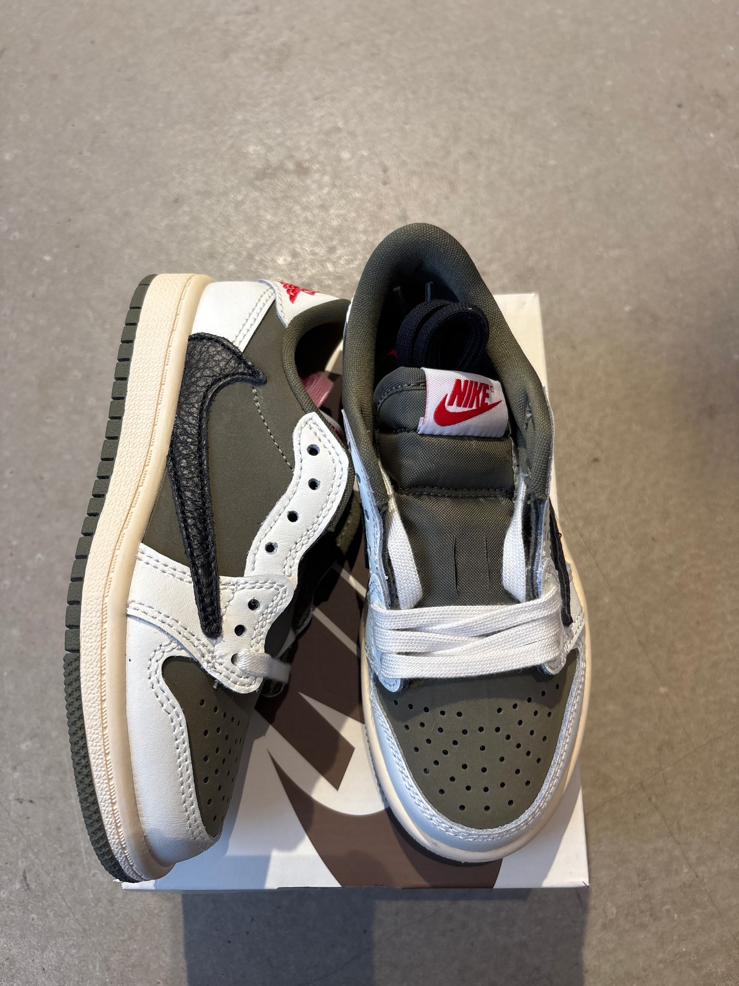 Jordan 1 Retro Low OG SP Travis Scott Medium Olive (PS)