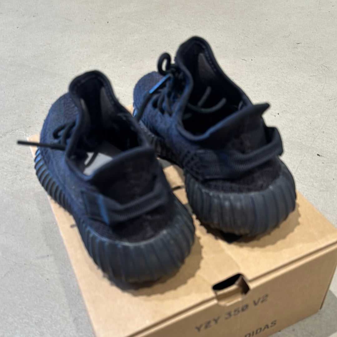 Adidas Yeezy Boost 350 V2 Black 37 1/3