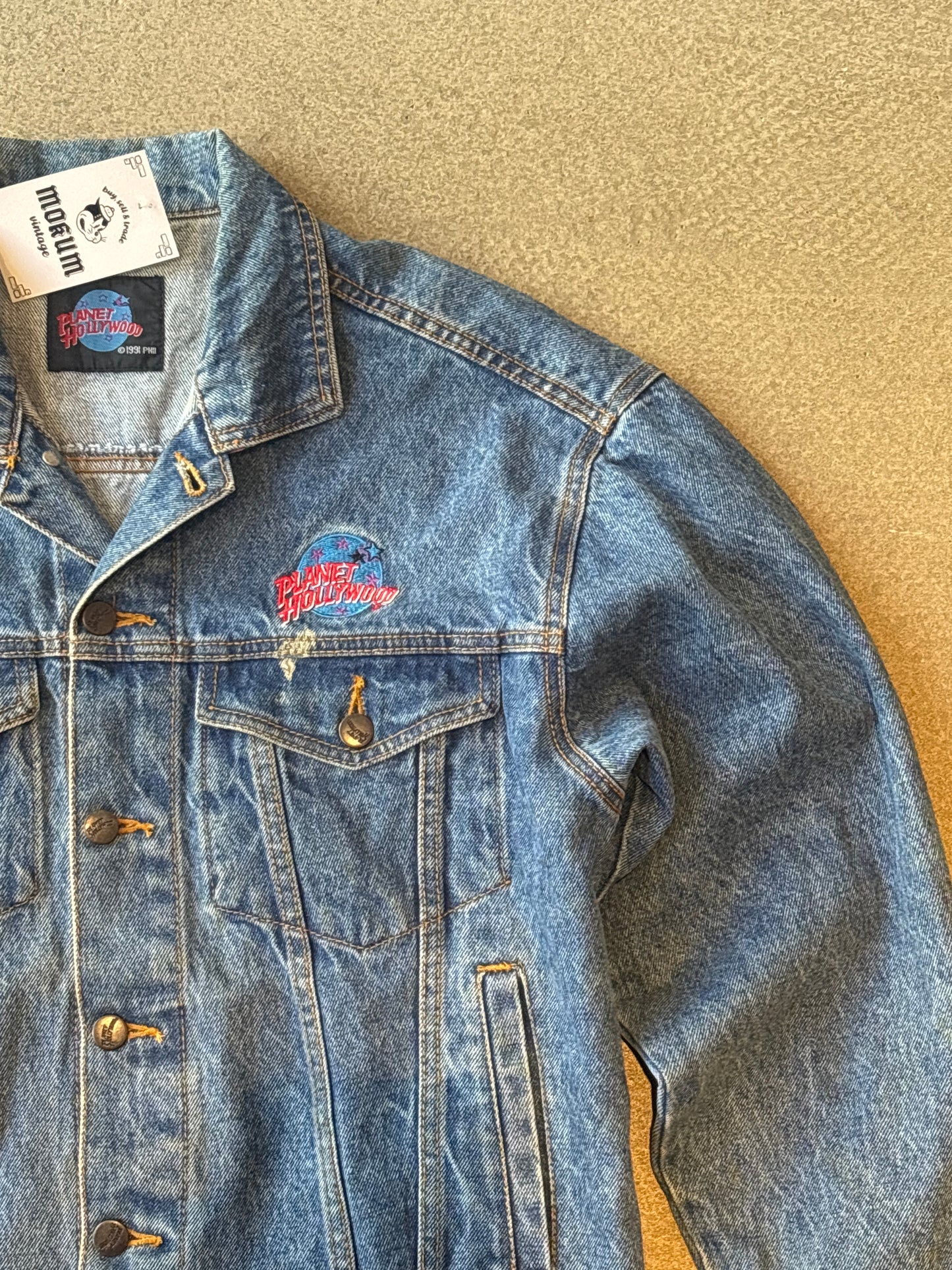 Vintage Planet Hollywood Maui Embroidered Denim Jacket Blue S